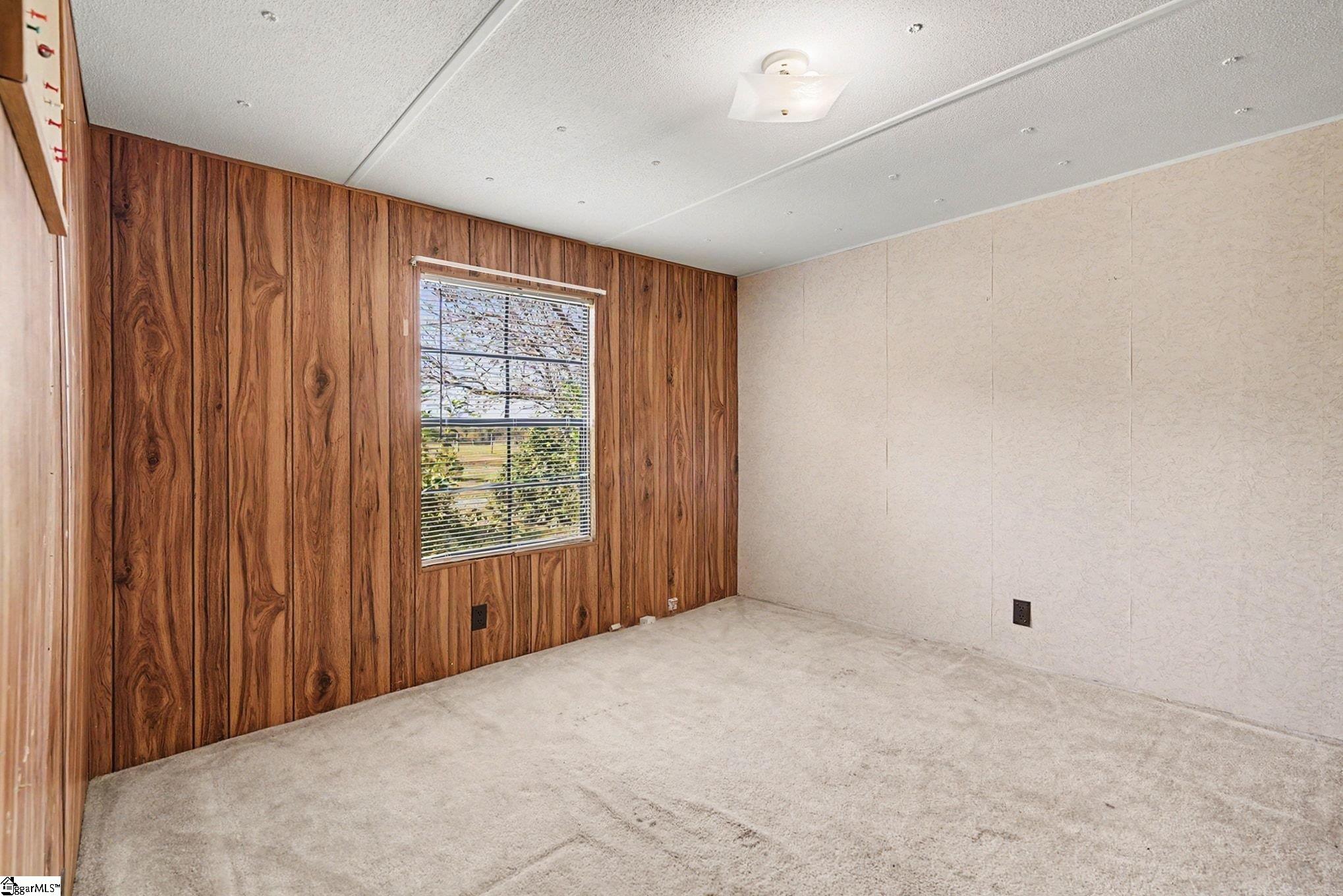 135 Liz Lane Property Photo 15