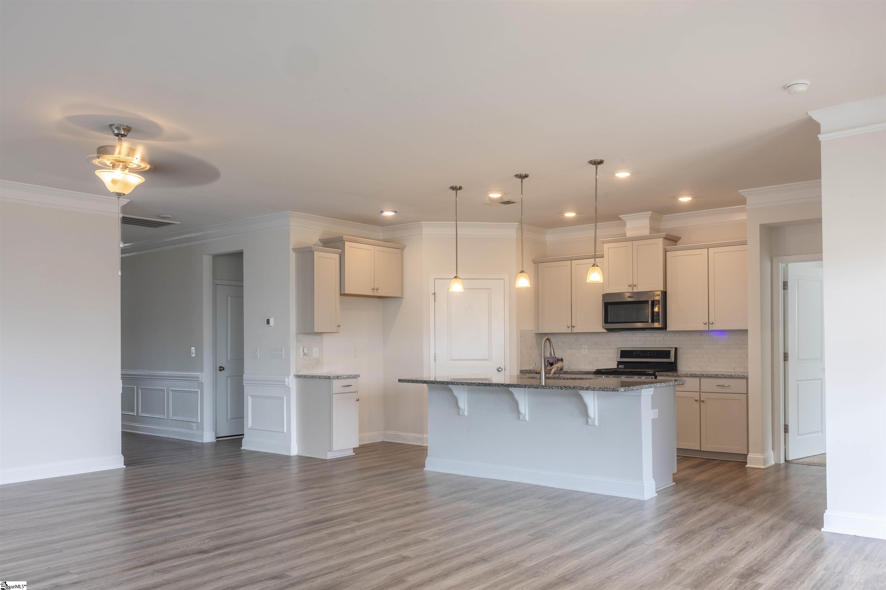 303 Pollyanna Drive Property Photo 17