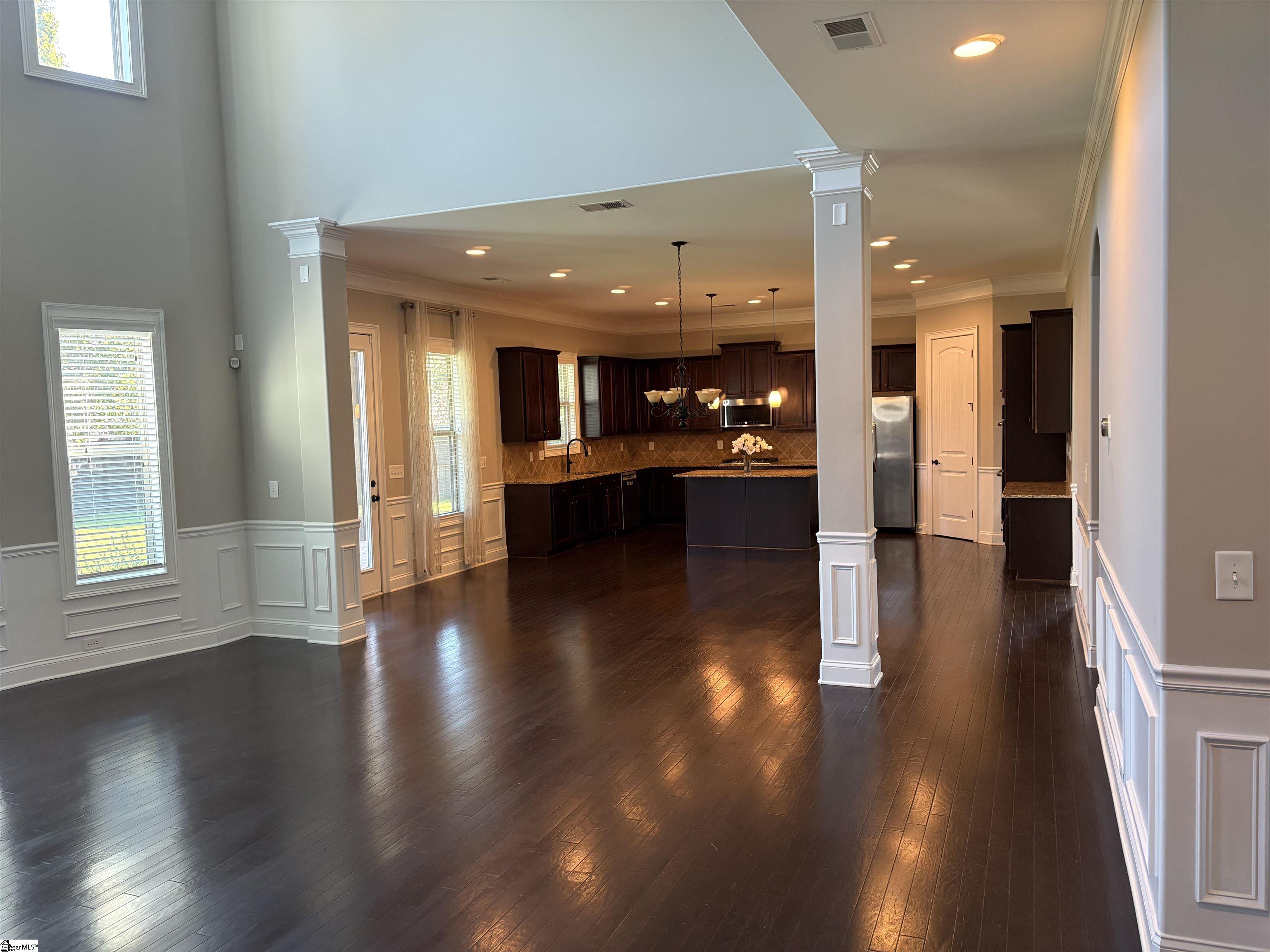 111 Fort Drive Property Photo 3