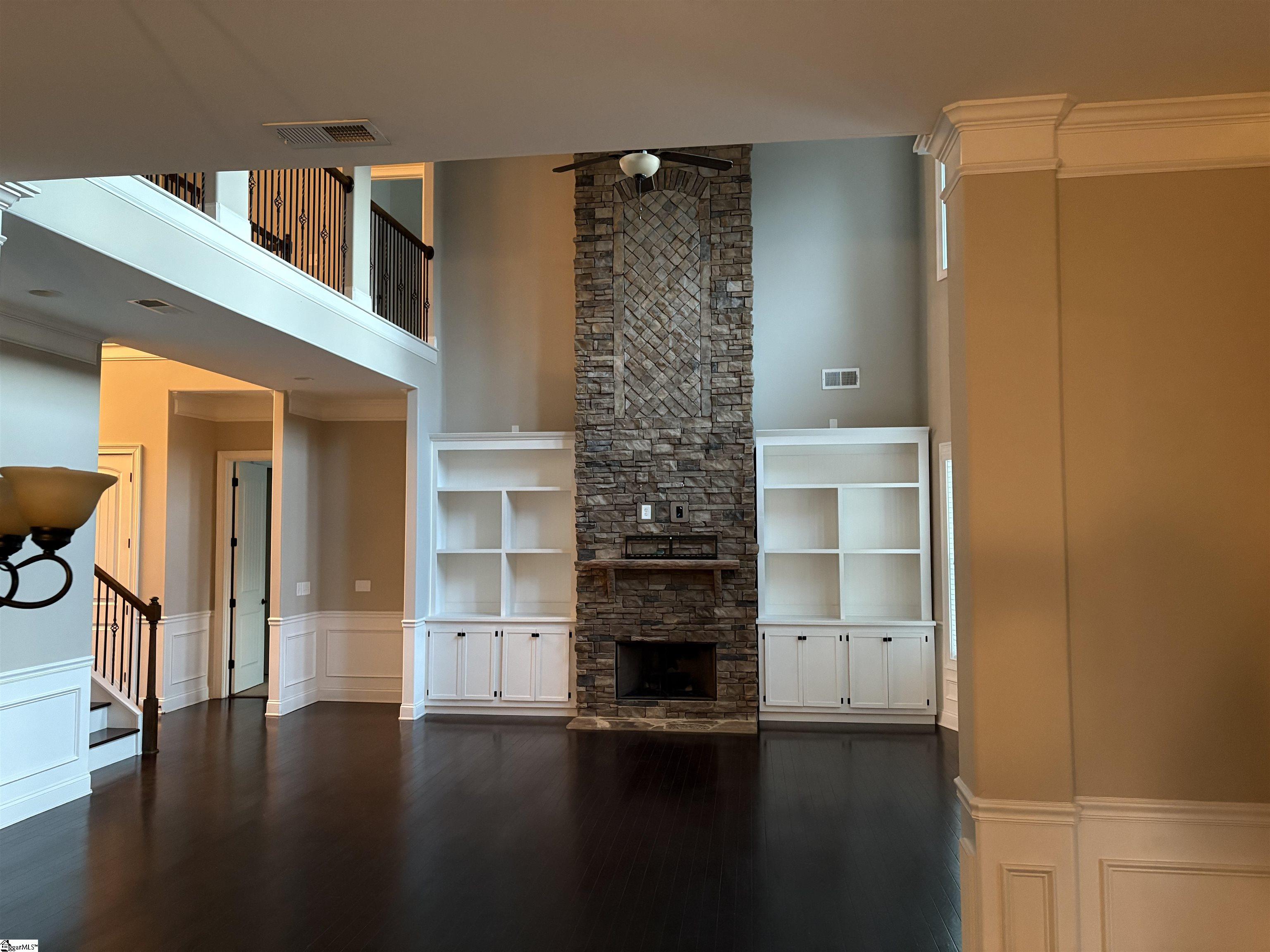 111 Fort Drive Property Photo 6
