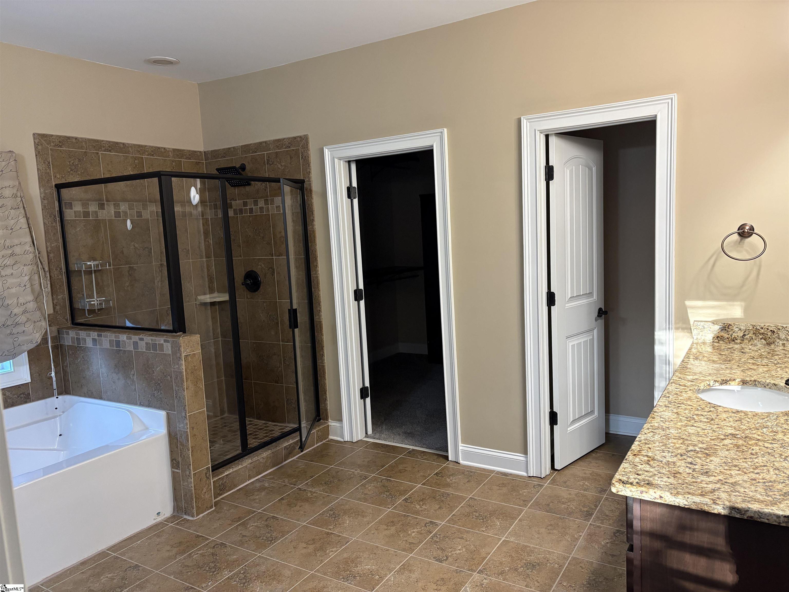 111 Fort Drive Property Photo 11