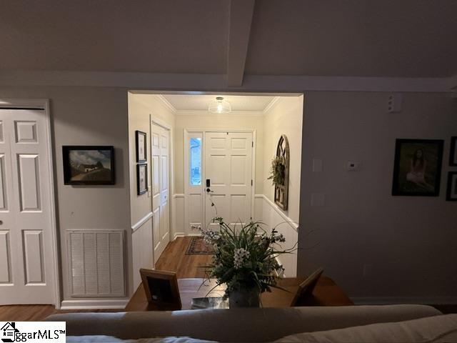 101a Sunningdale Court Property Photo 3