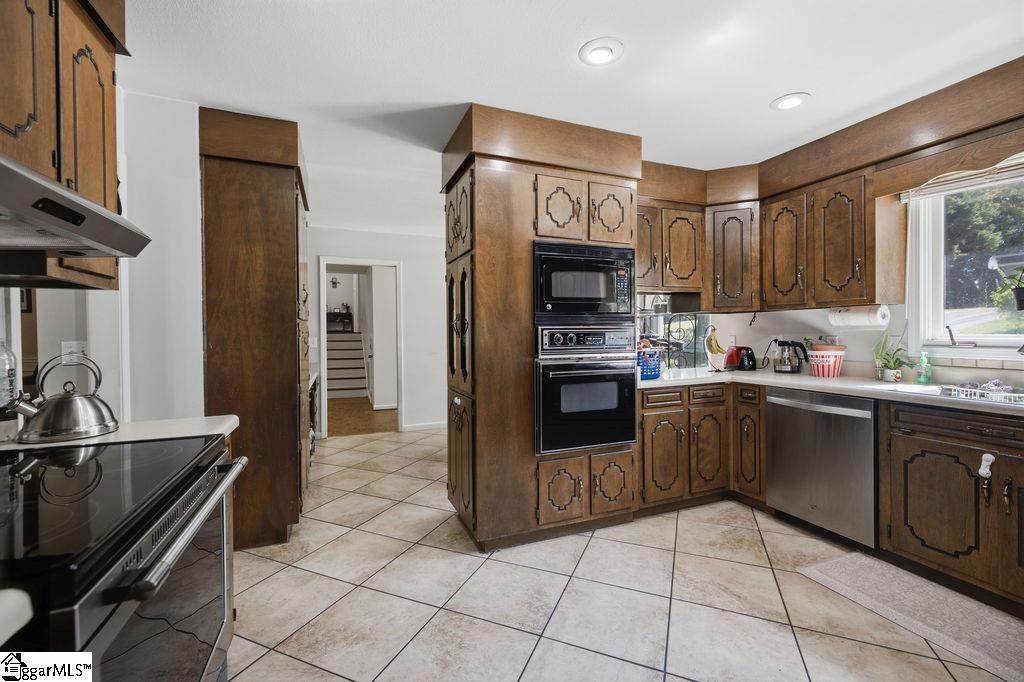 107 Ashley Road Property Photo 9
