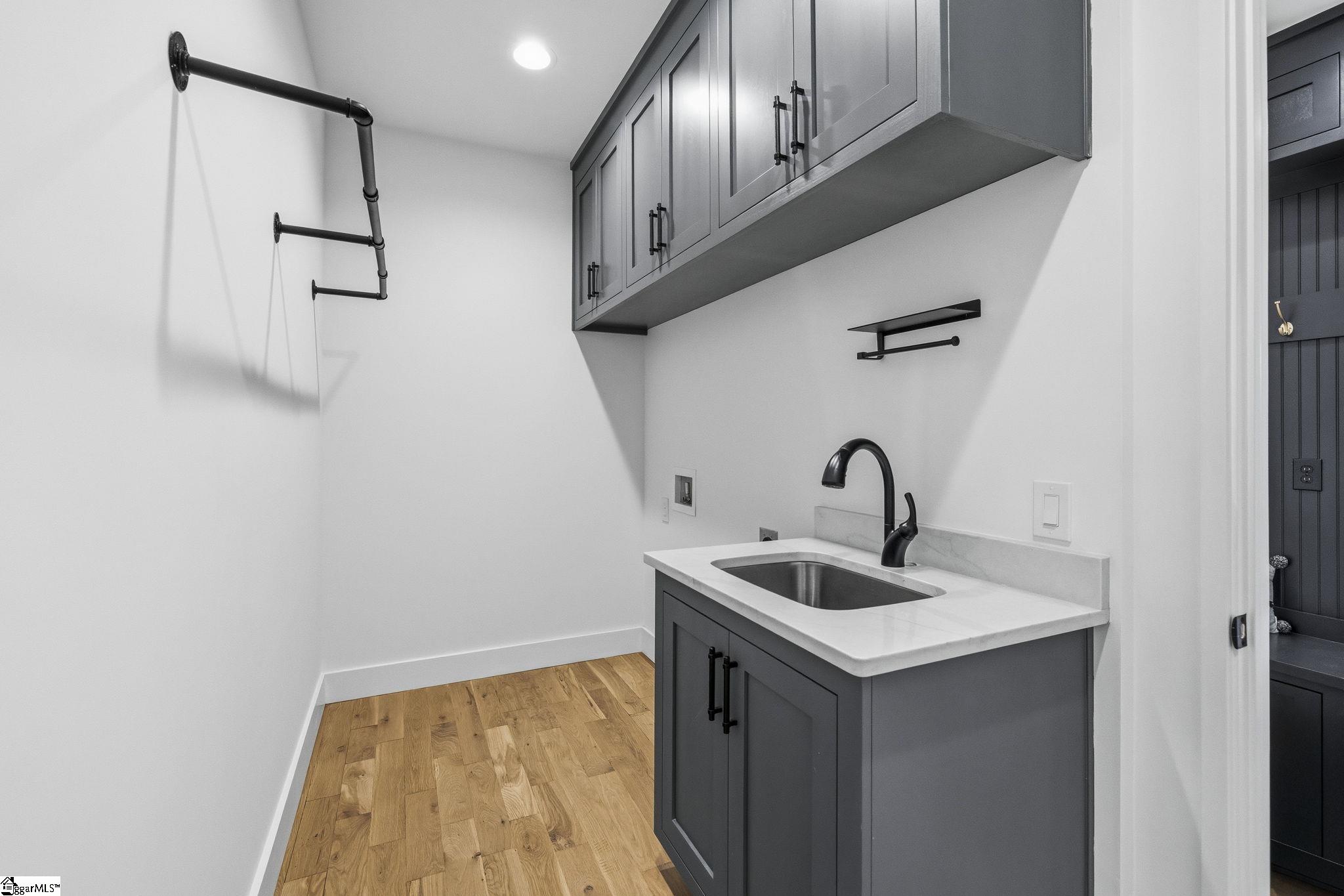 144 Gulliver Street Property Photo 24