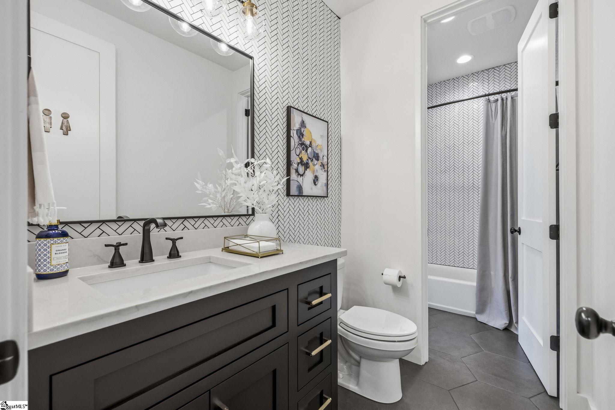 144 Gulliver Street Property Photo 25