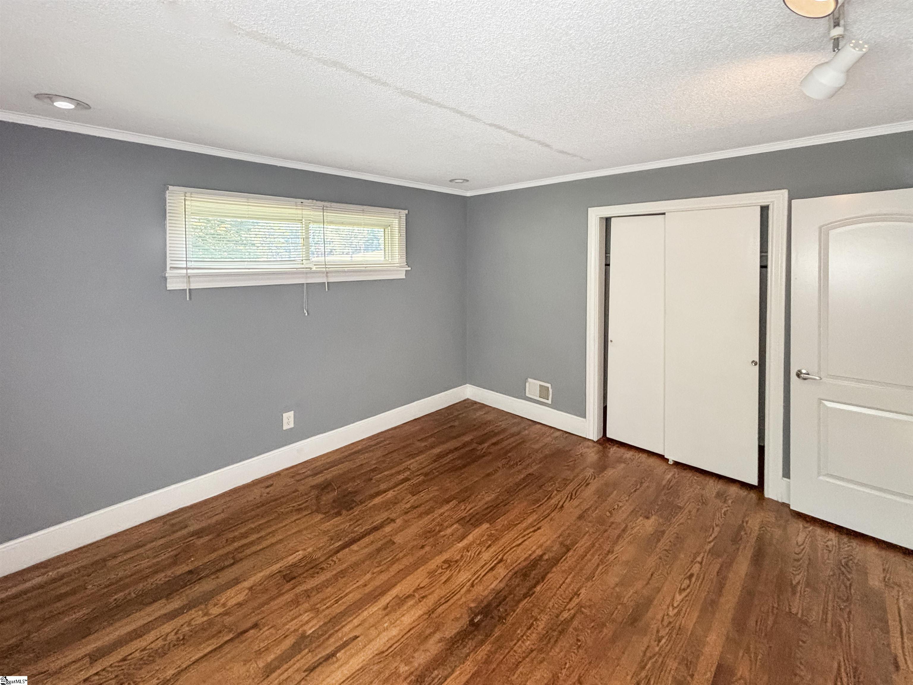 1606556 Property Photo 9