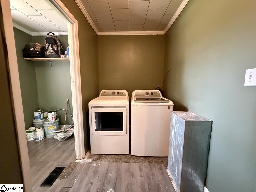200 Burton Drive Property Photo 9