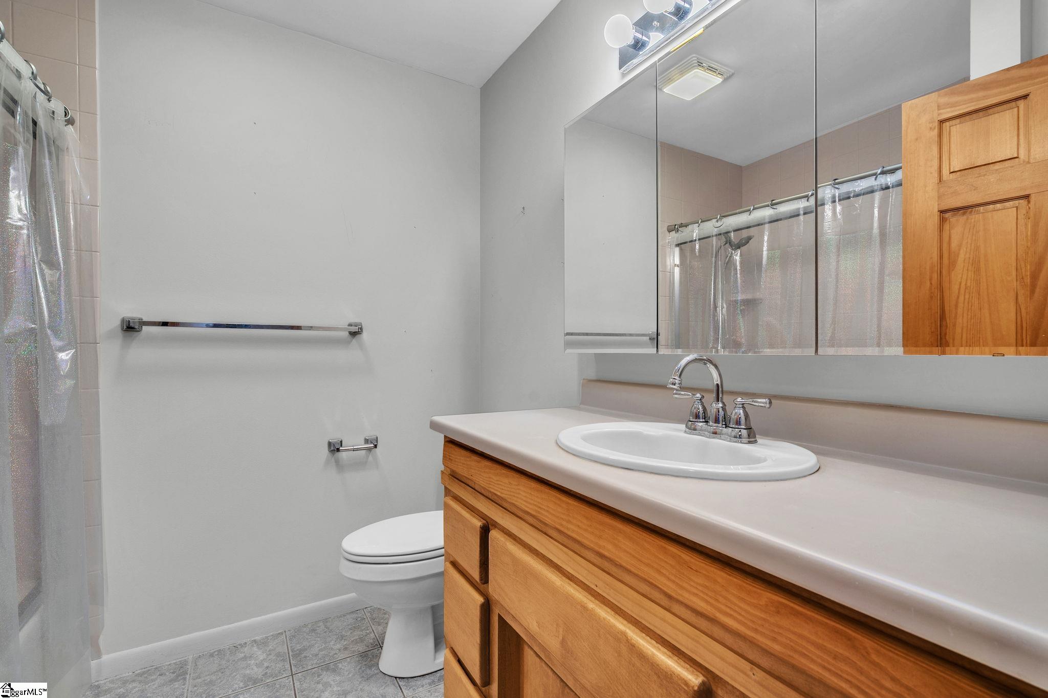 375 Loop Road Property Photo 10