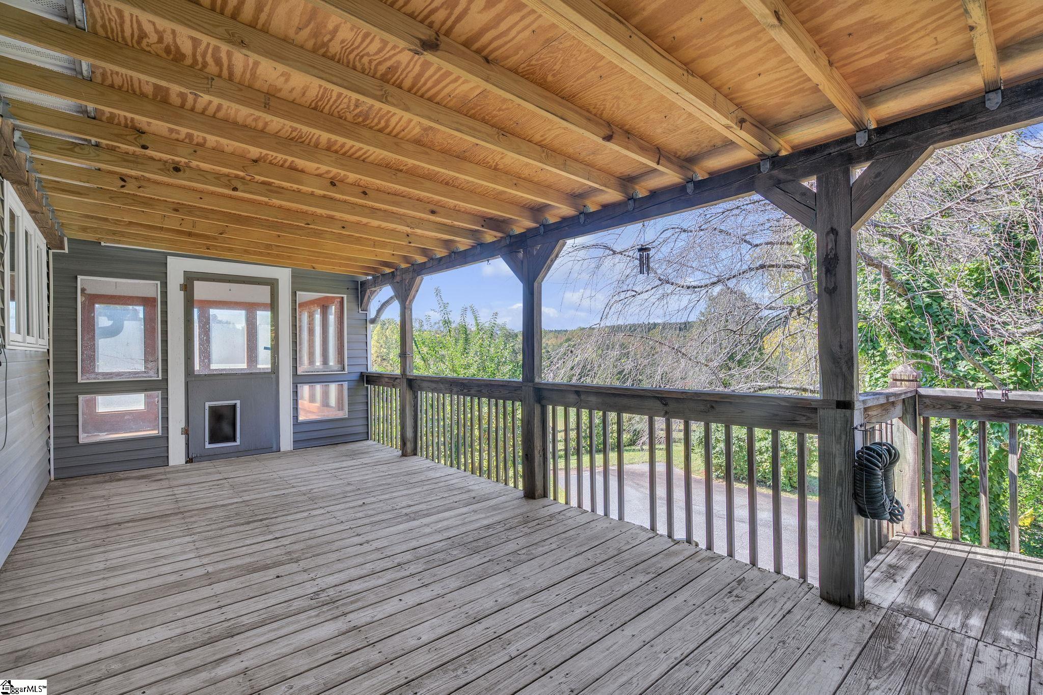 375 Loop Road Property Photo 18