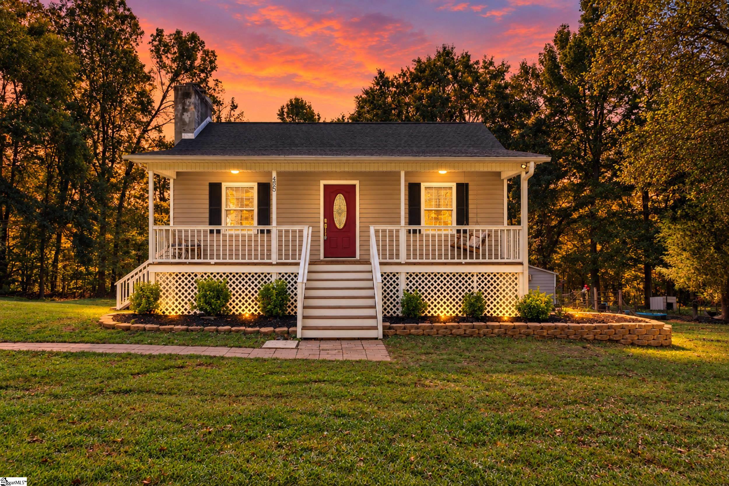 485 Round Tree Road Property Photo 1