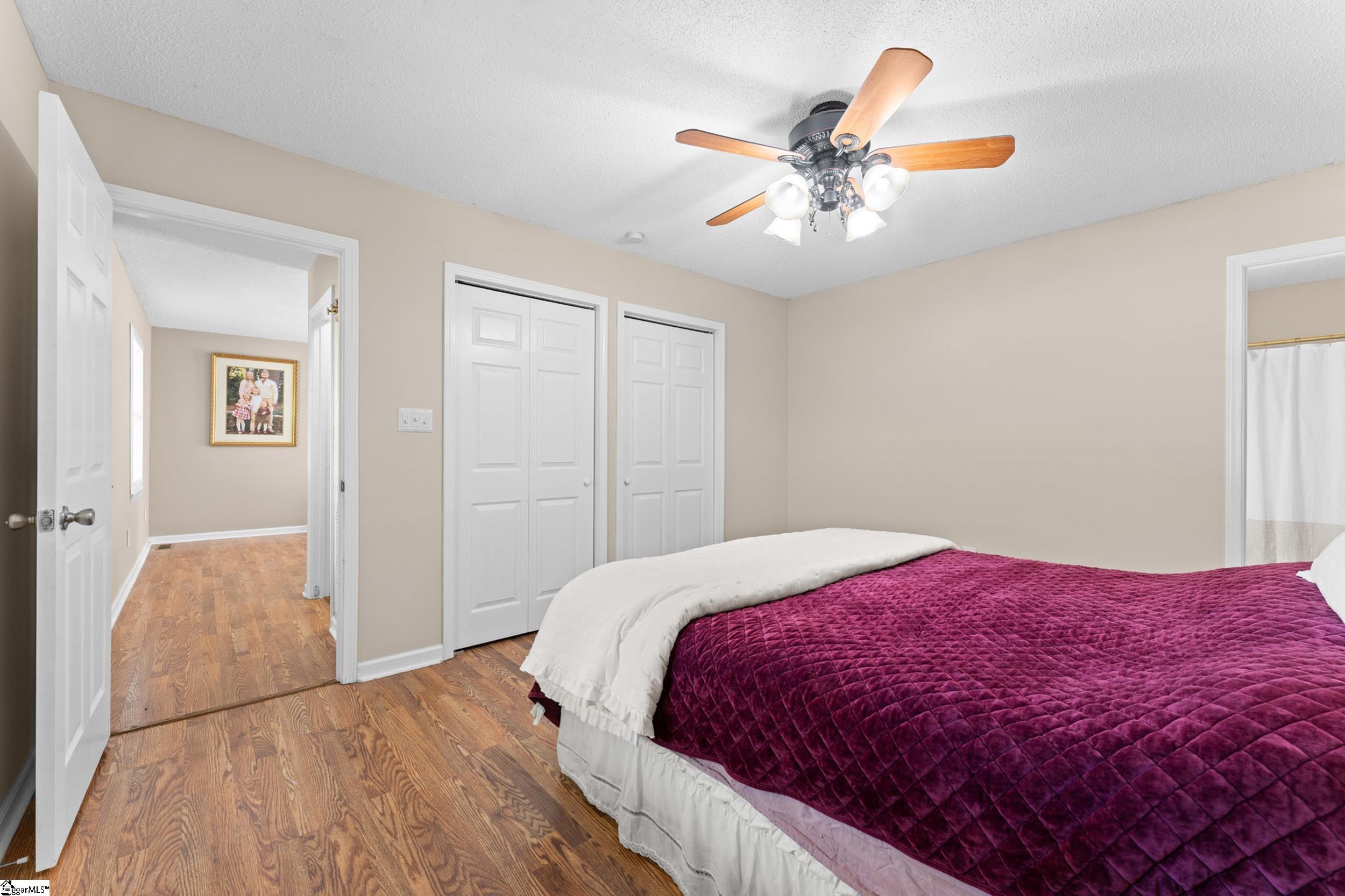 485 Round Tree Road Property Photo 14