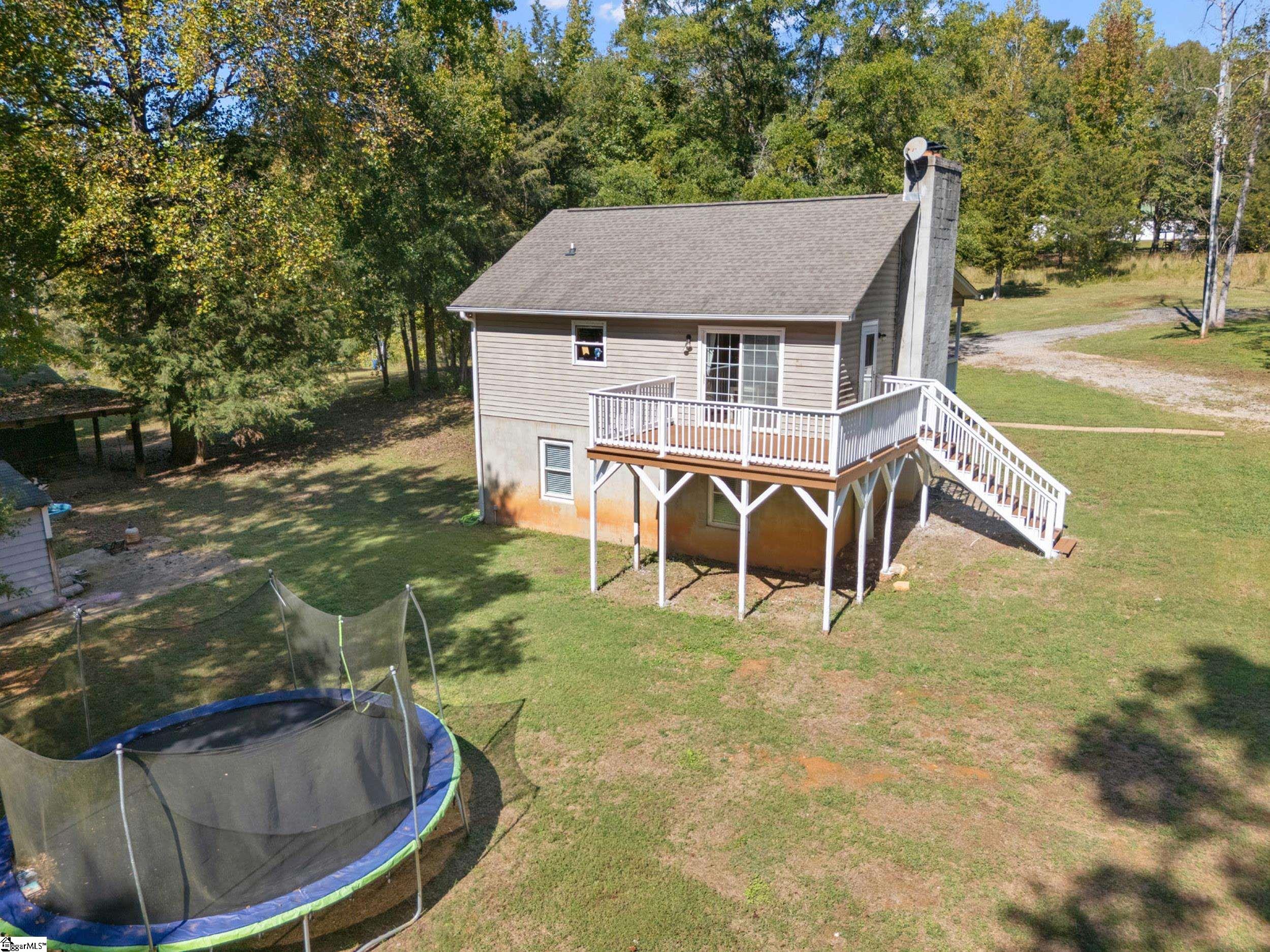 485 Round Tree Road Property Photo 24