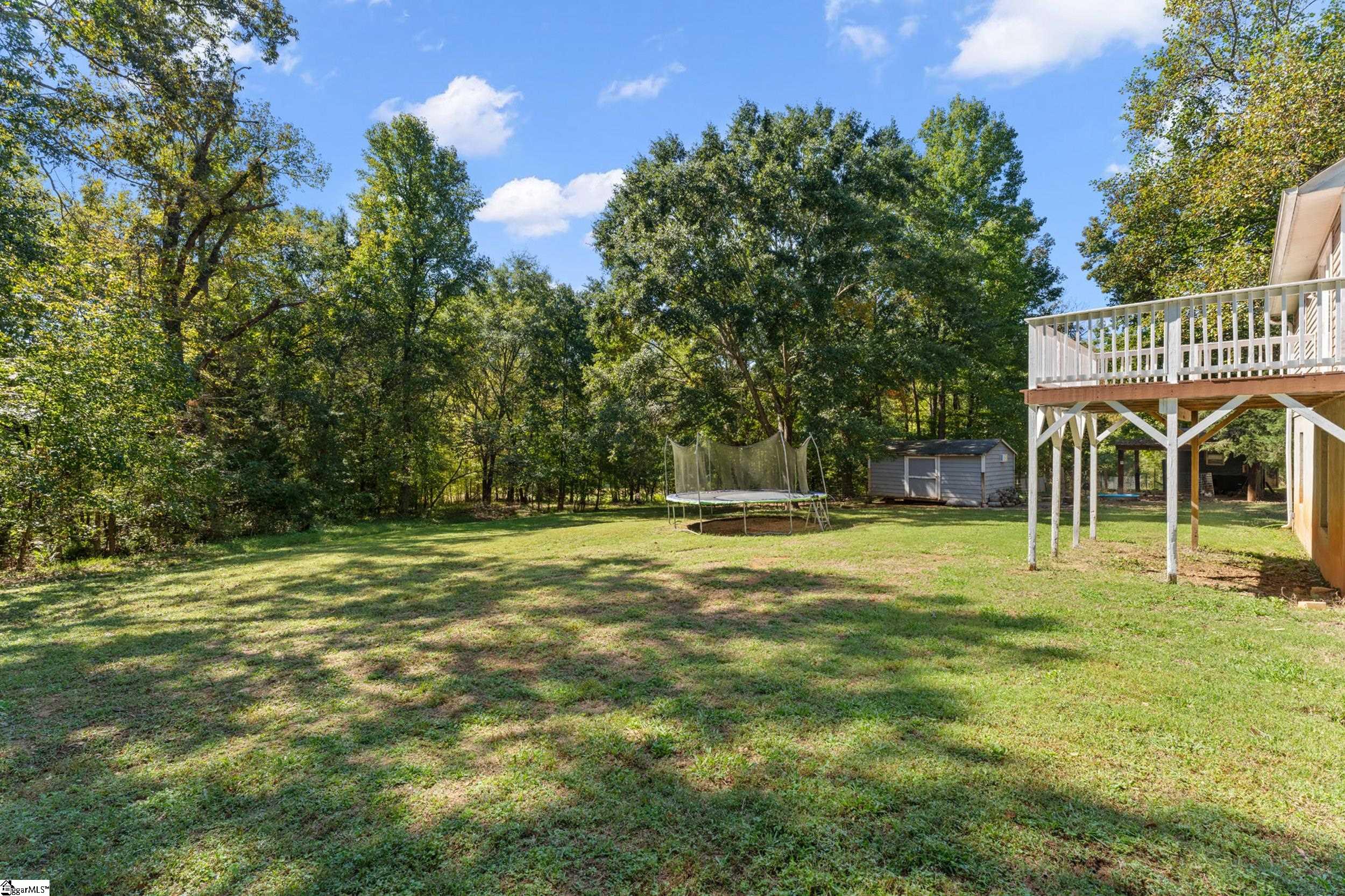 485 Round Tree Road Property Photo 26