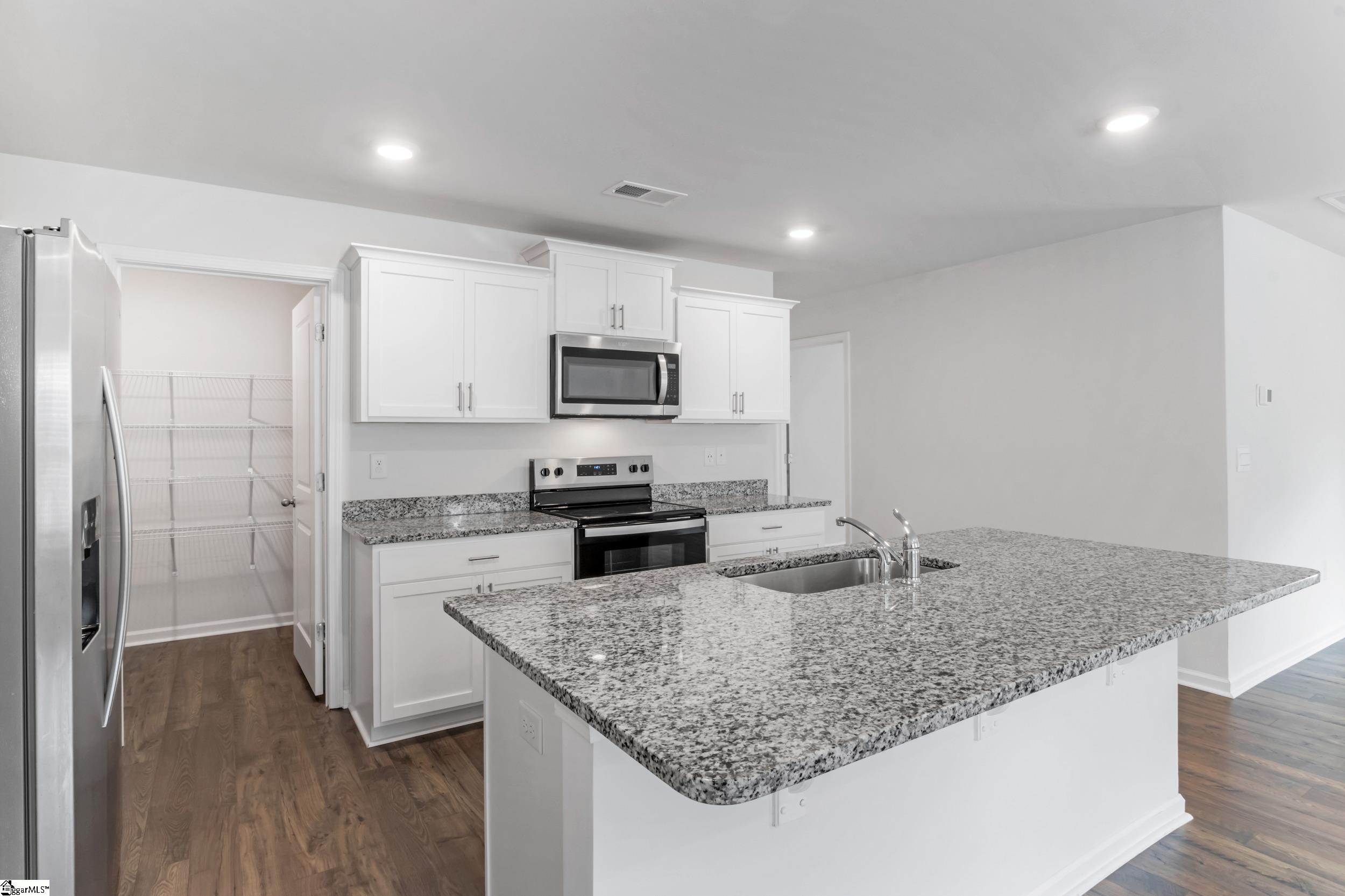 4758 Masterson Lane Property Photo 10