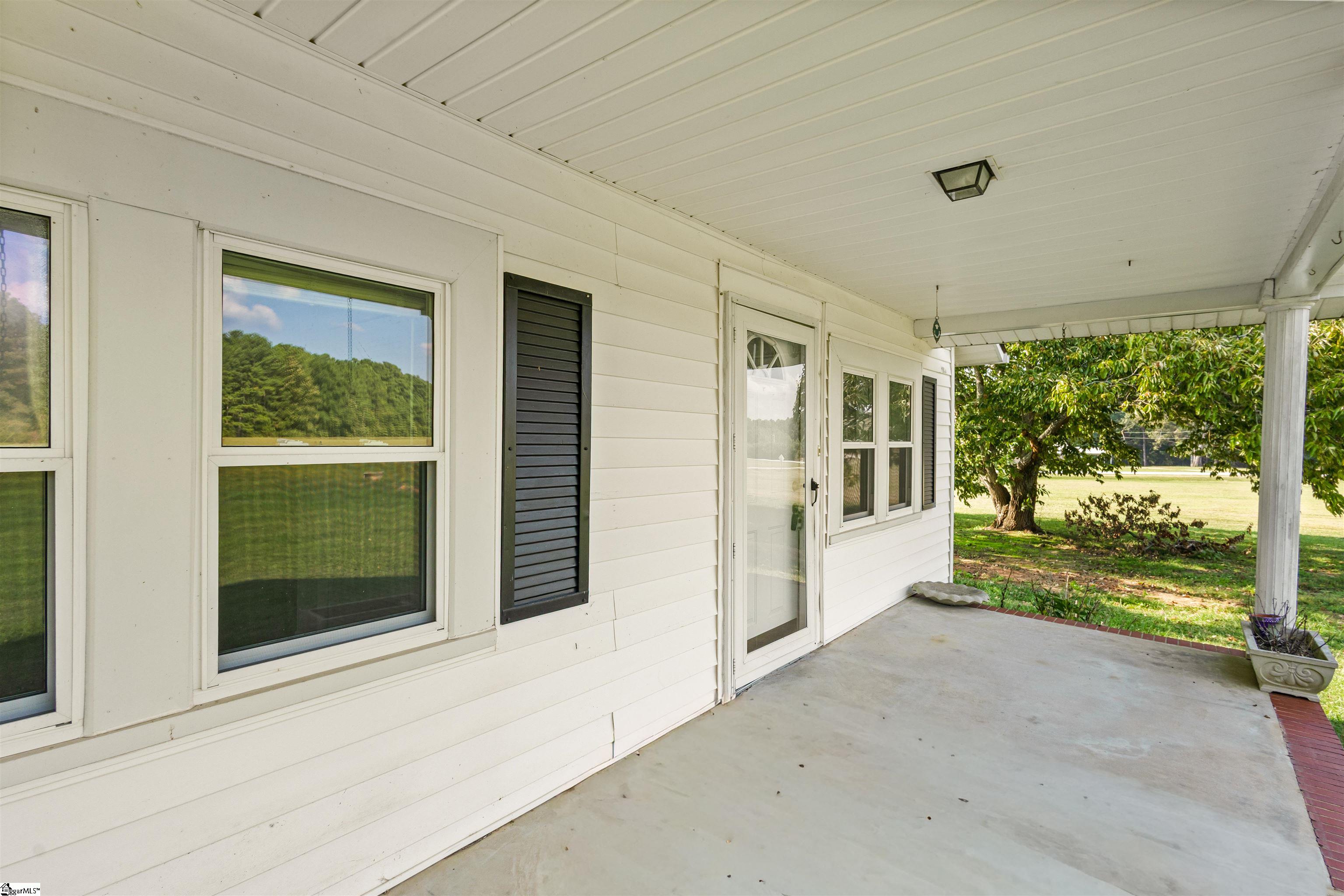 133 Brock Drive Property Photo 10