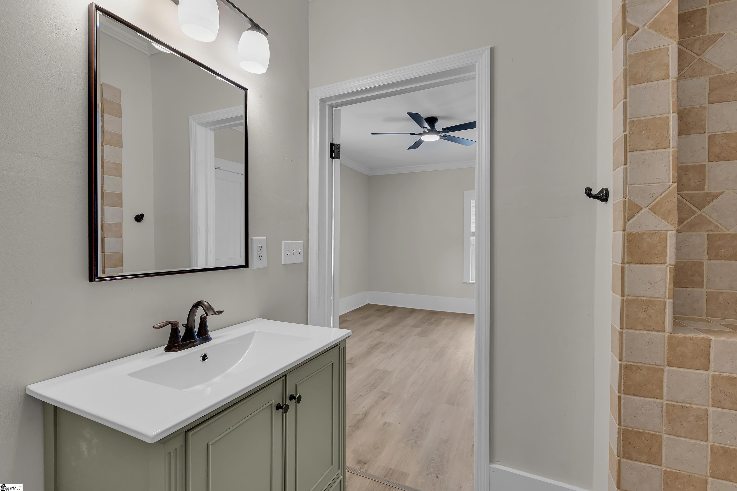 11 Haynes Street Property Photo 19
