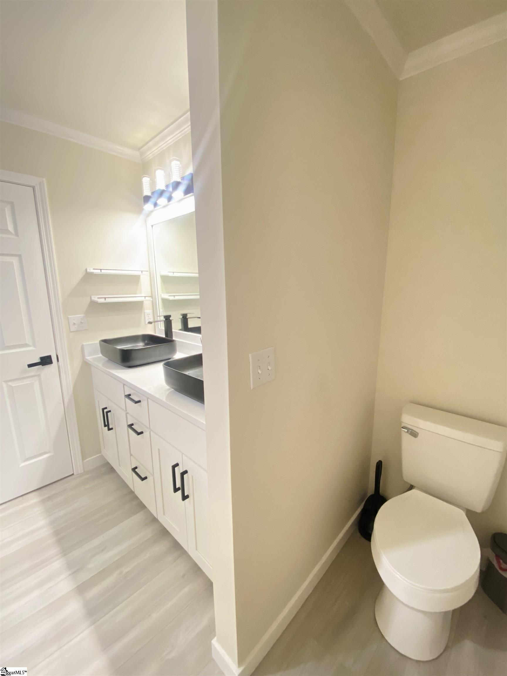 113 Riverrun Drive Property Photo 15