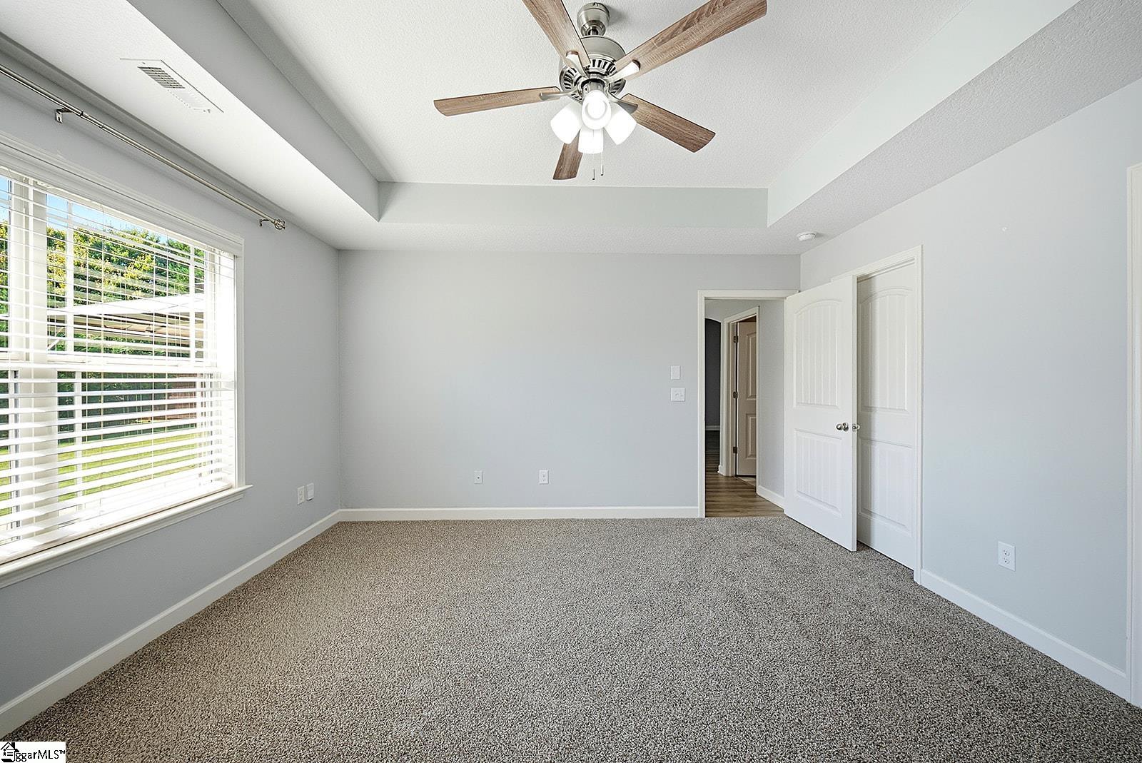 502 E Heatherstone Lane Property Photo 13