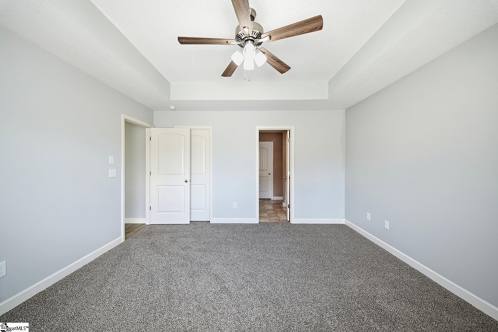 502 E Heatherstone Lane Property Photo 15