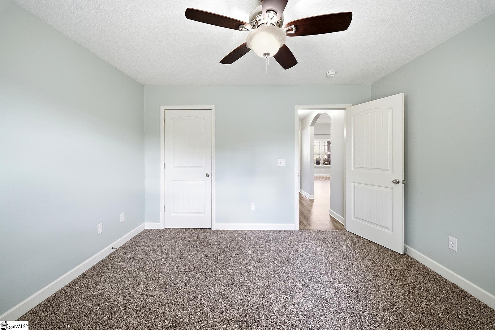 502 E Heatherstone Lane Property Photo 21