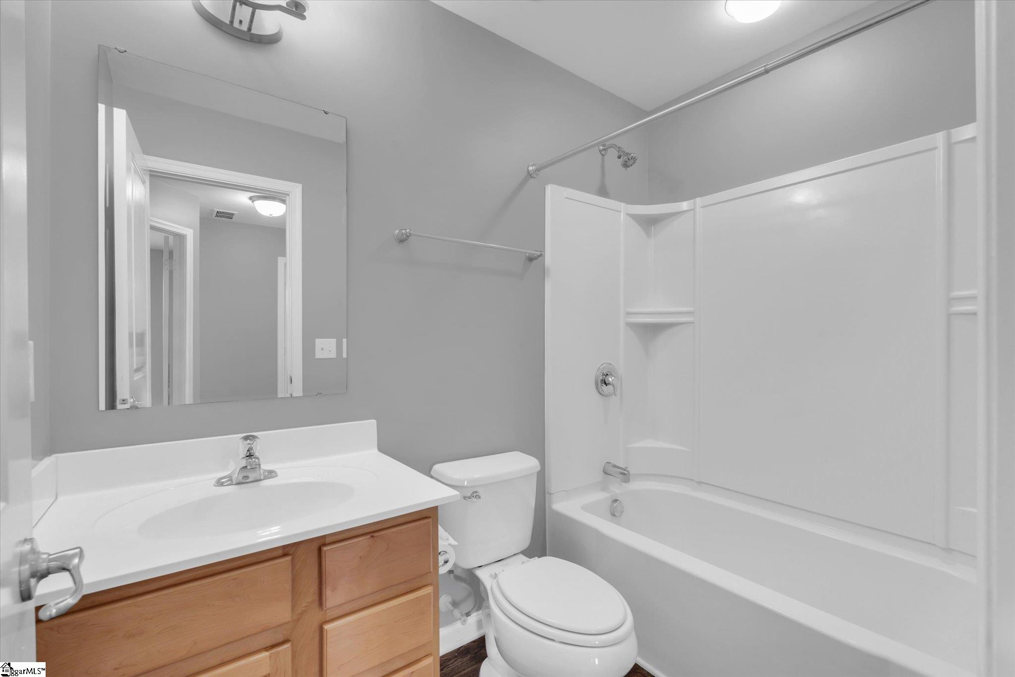 111 Bridgeville Way Property Photo 25