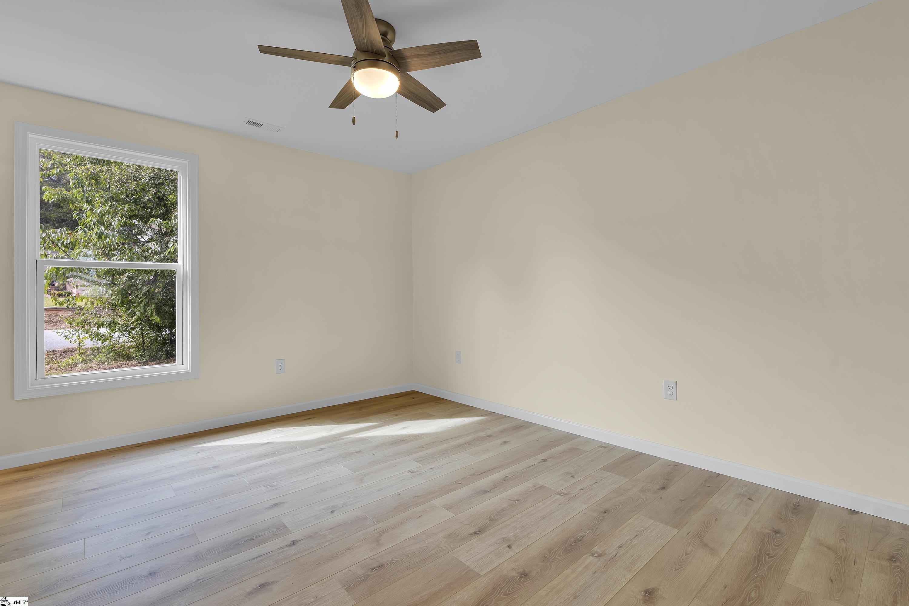 101 Alco Street Property Photo 16