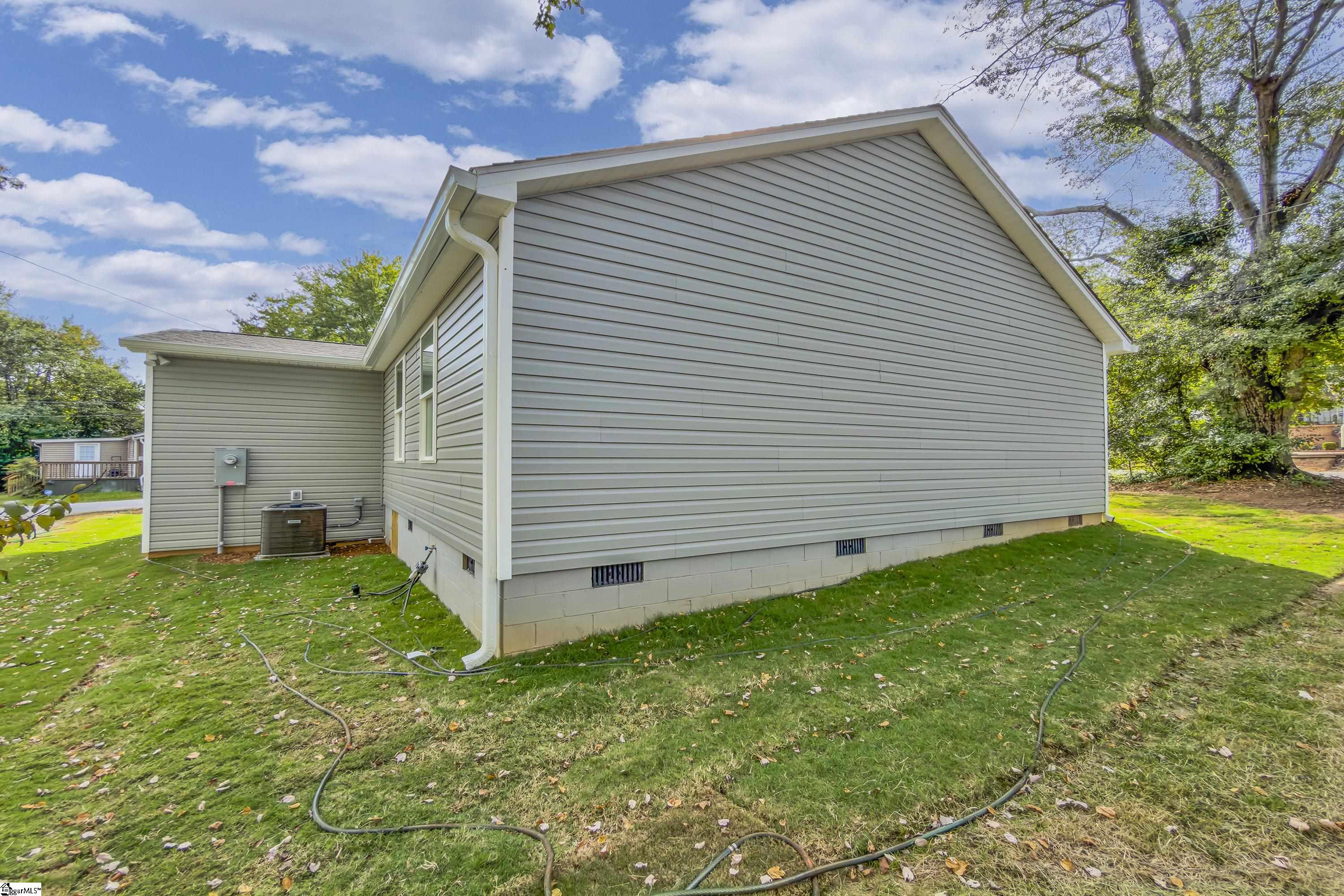 101 Alco Street Property Photo 21