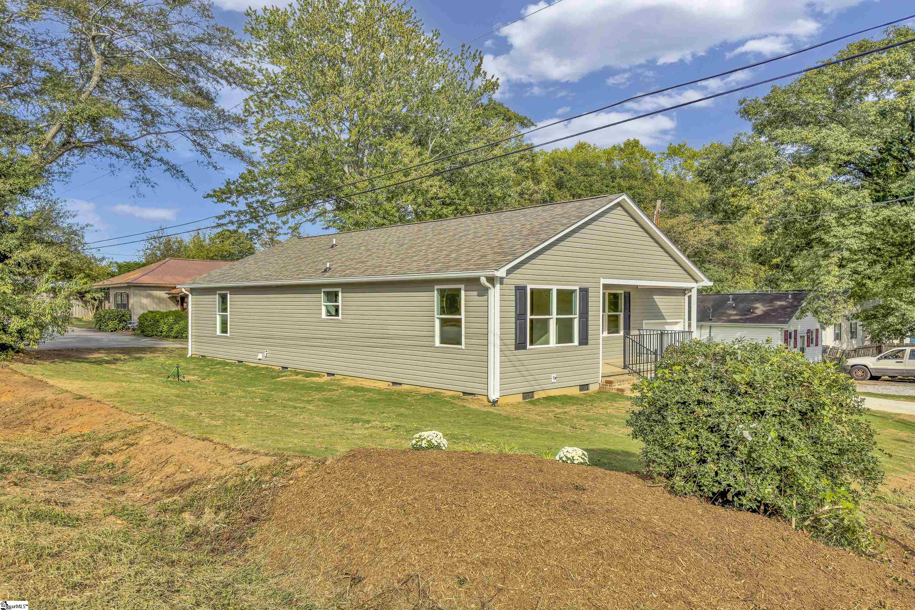 101 Alco Street Property Photo 23