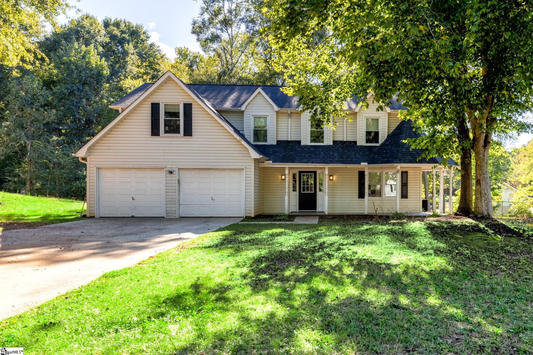 107 Courtneybrook Trail Property Photo 1