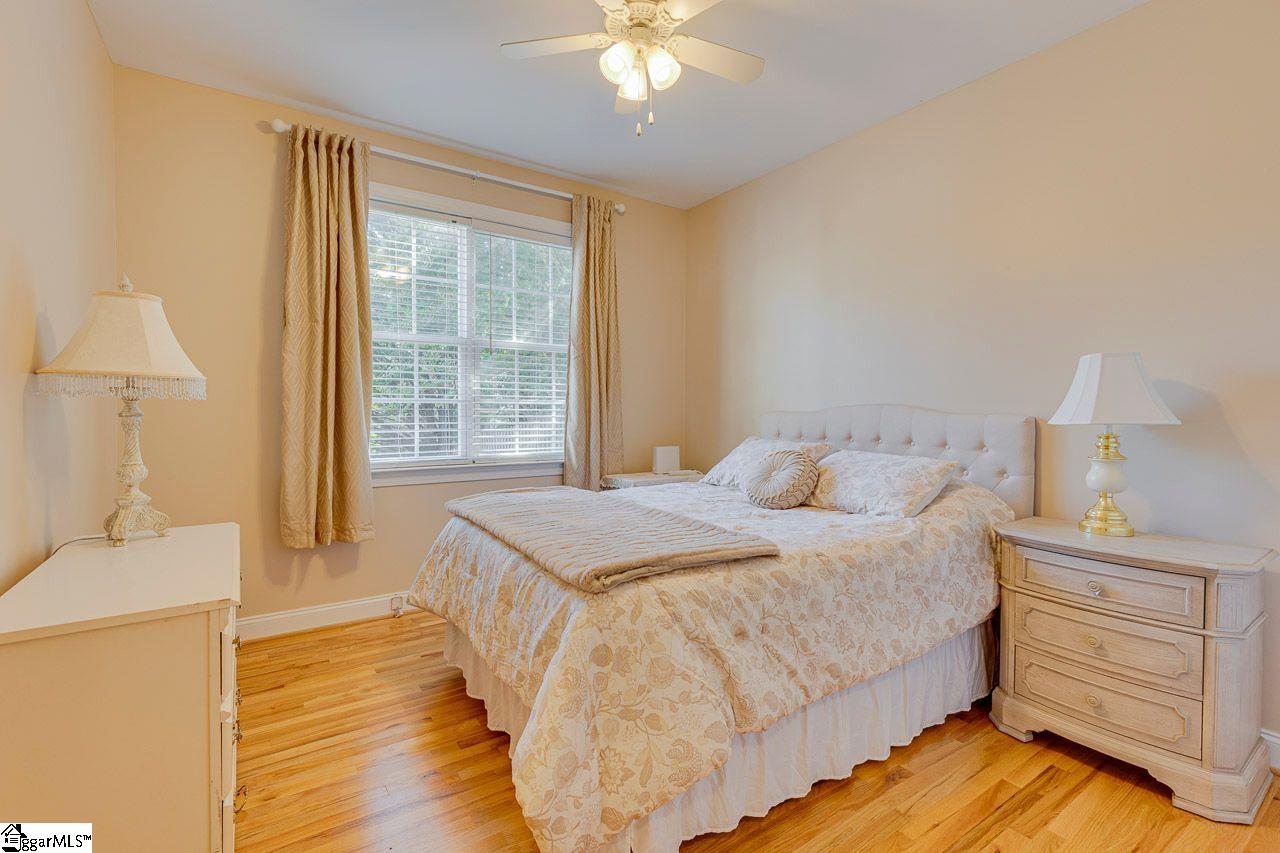 10 Glencreek Drive Property Photo 24