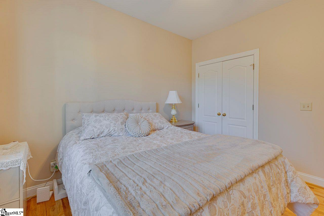 10 Glencreek Drive Property Photo 25