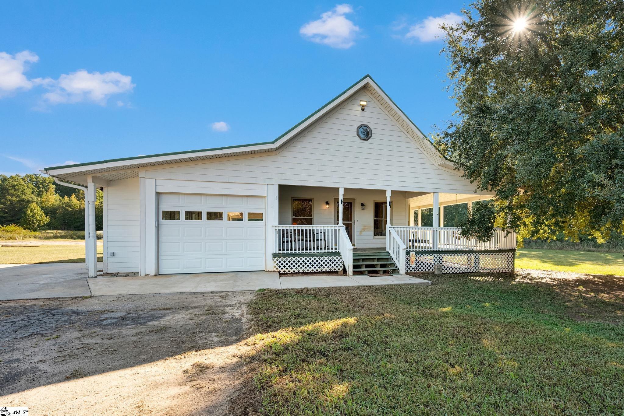 4203 Callison Highway Property Photo 1