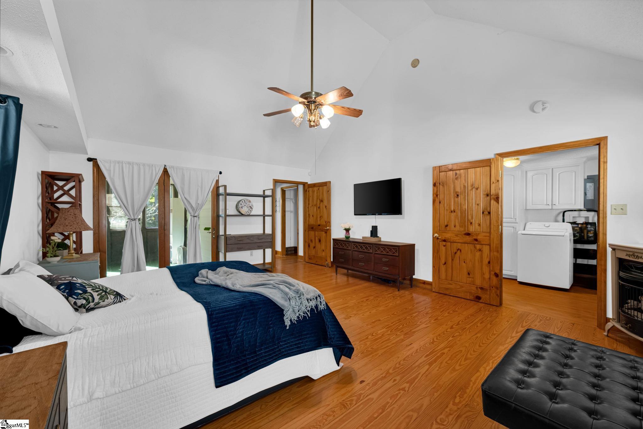 4203 Callison Highway Property Photo 14