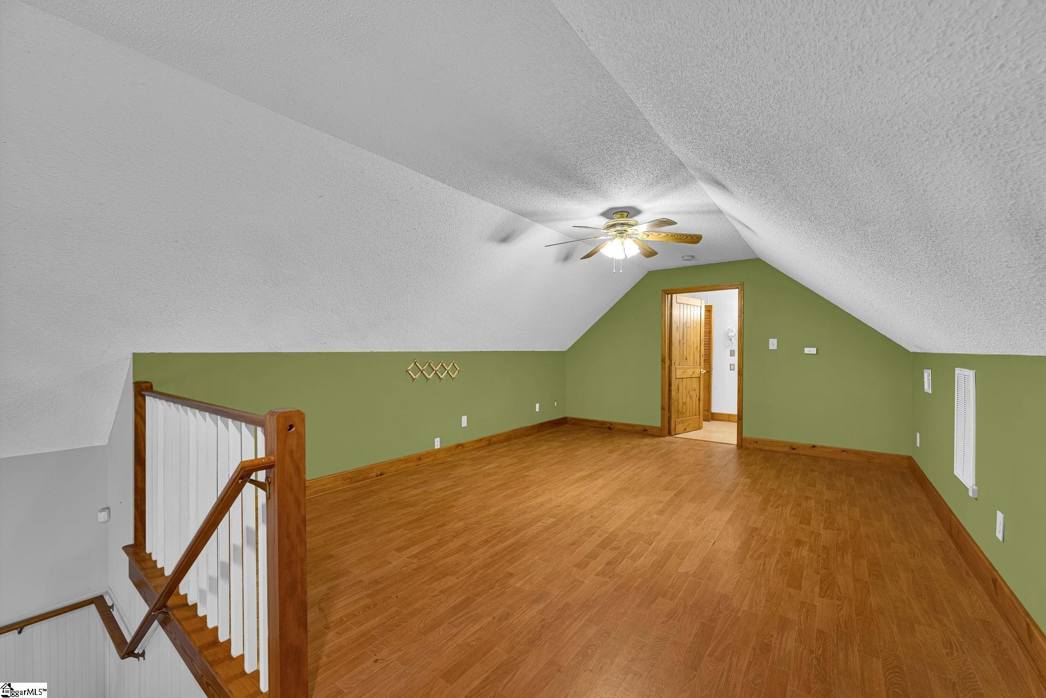 4203 Callison Highway Property Photo 20