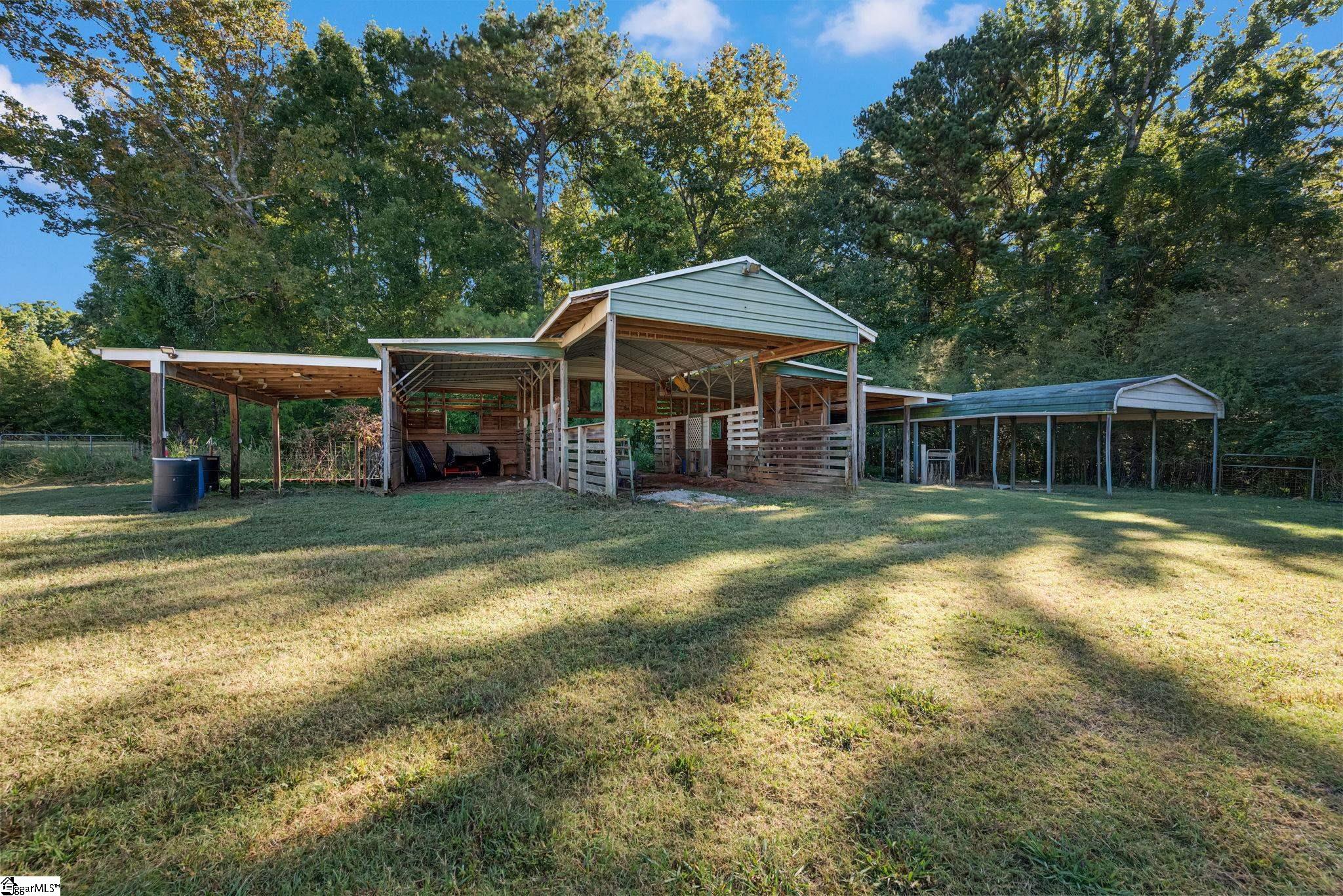 4203 Callison Highway Property Photo 28