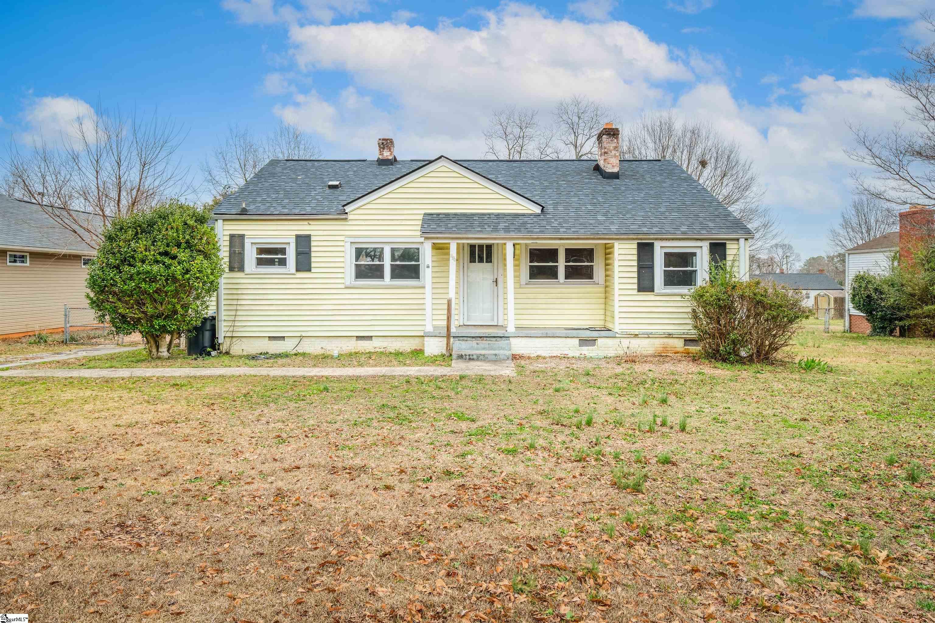 220 Donnan Road Property Photo 1