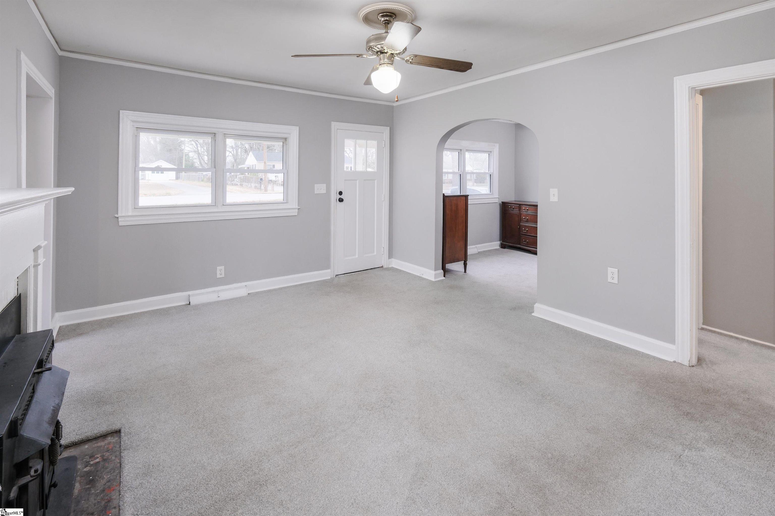 220 Donnan Road Property Photo 4