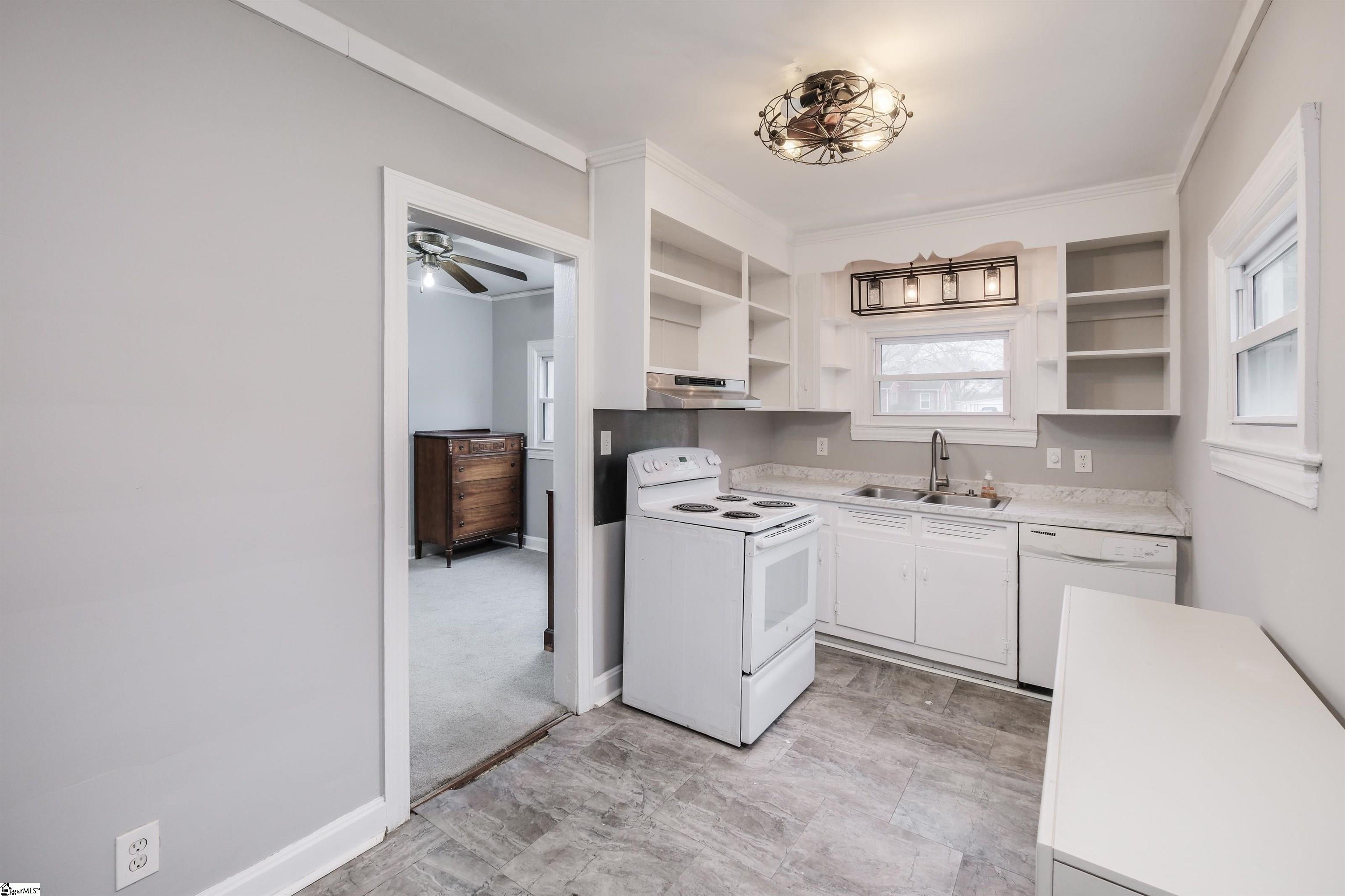 220 Donnan Road Property Photo 13