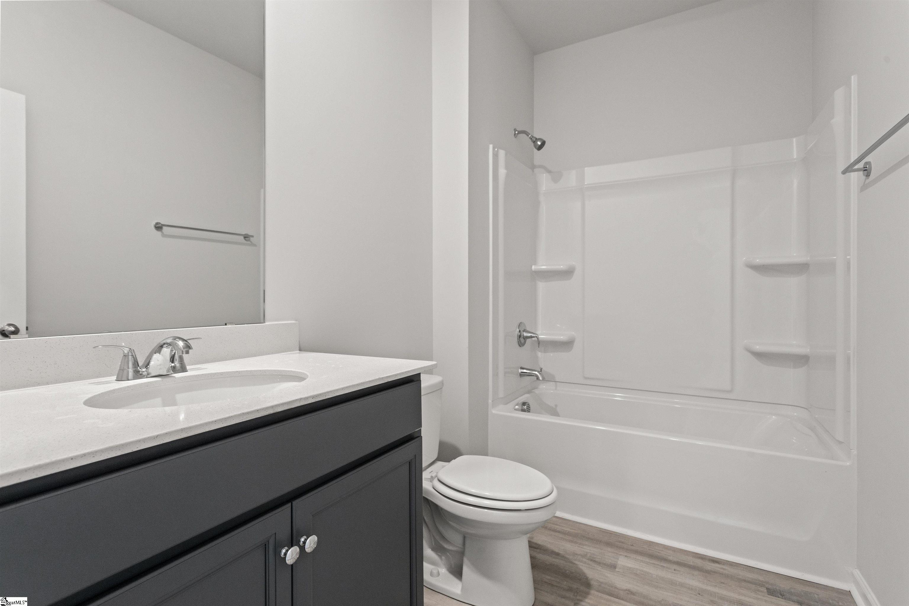 1606596 Property Photo 7