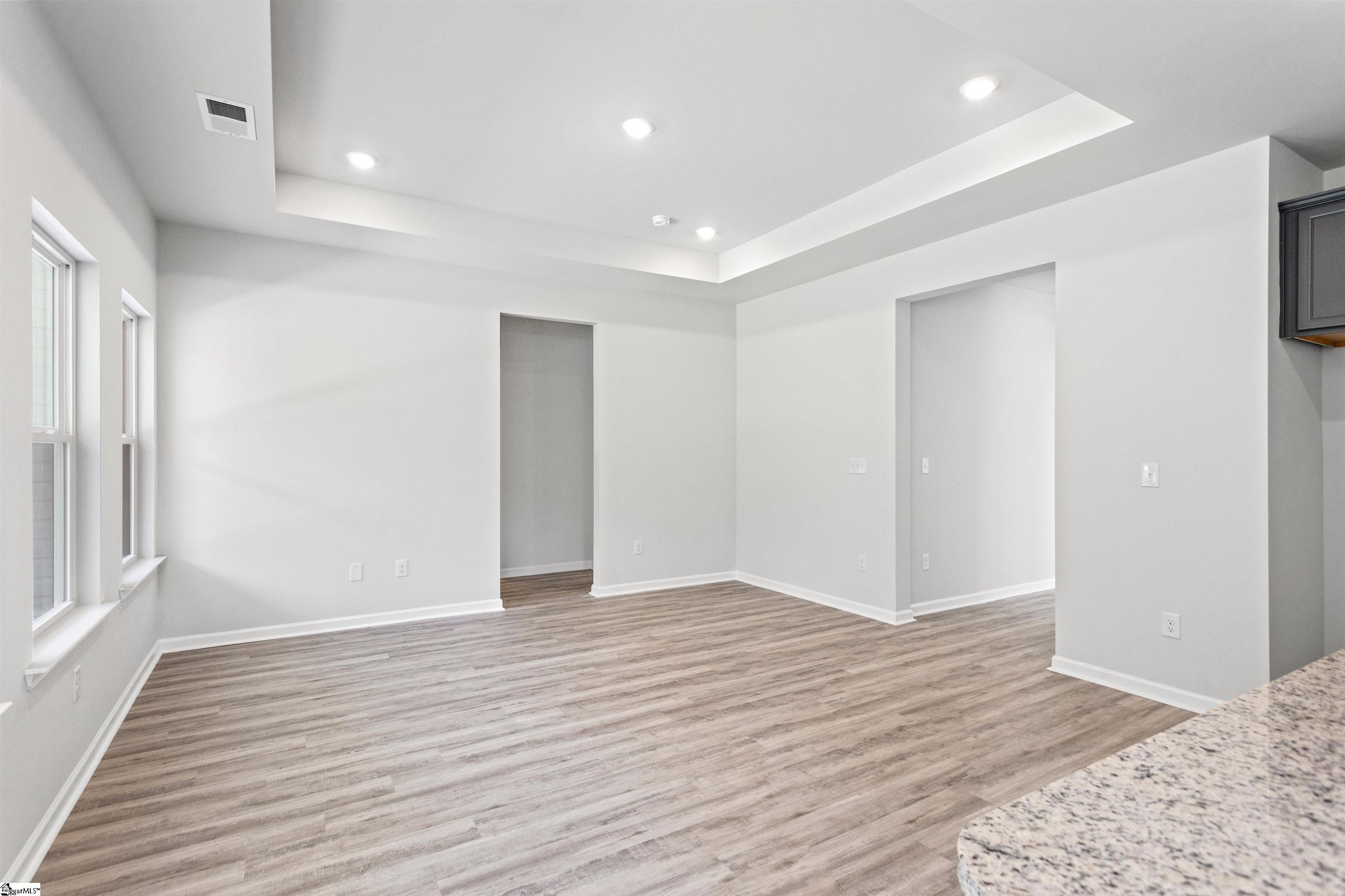 1606596 Property Photo 19