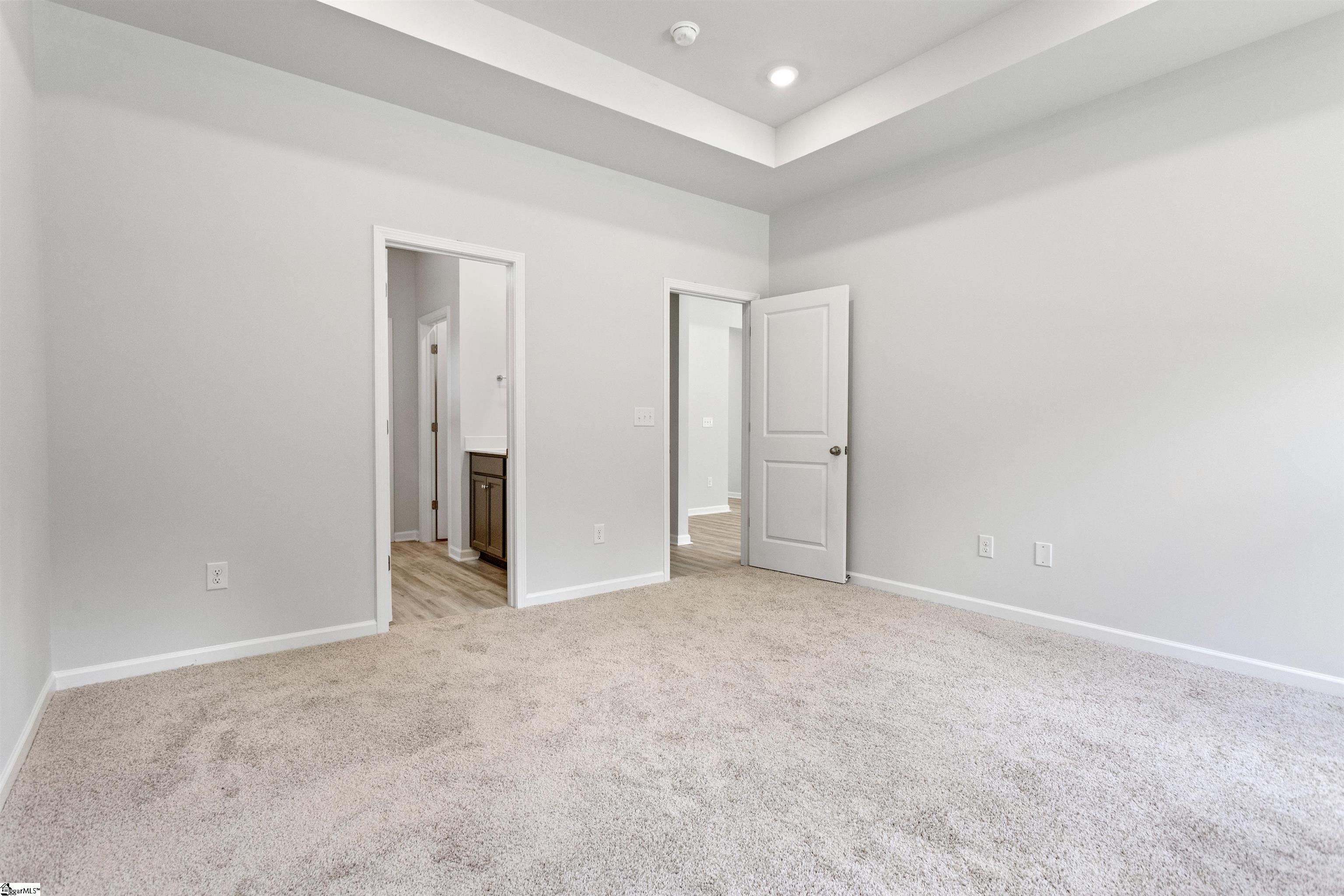 1606596 Property Photo 21