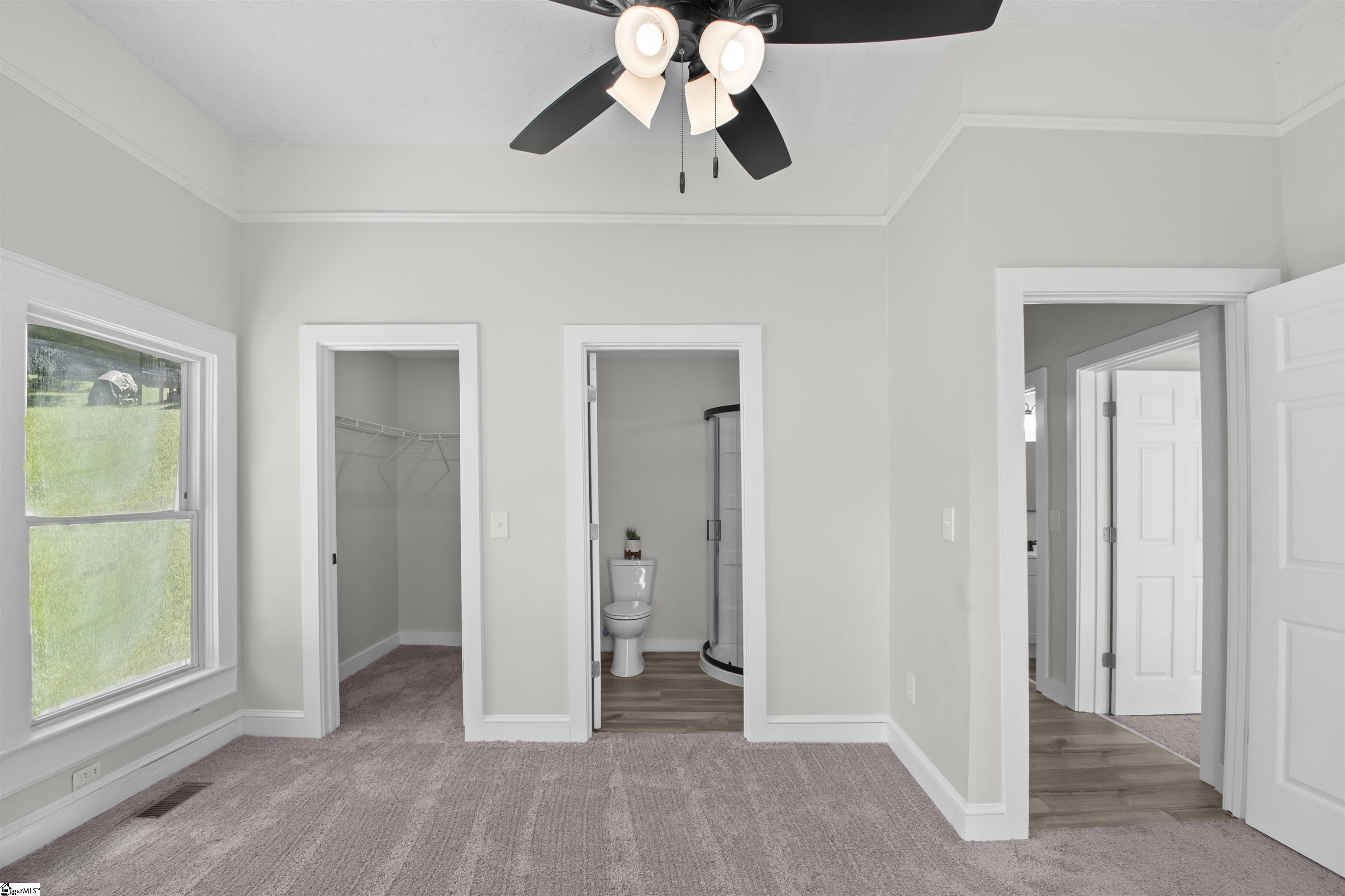 105 E Beattie Street Property Photo 18