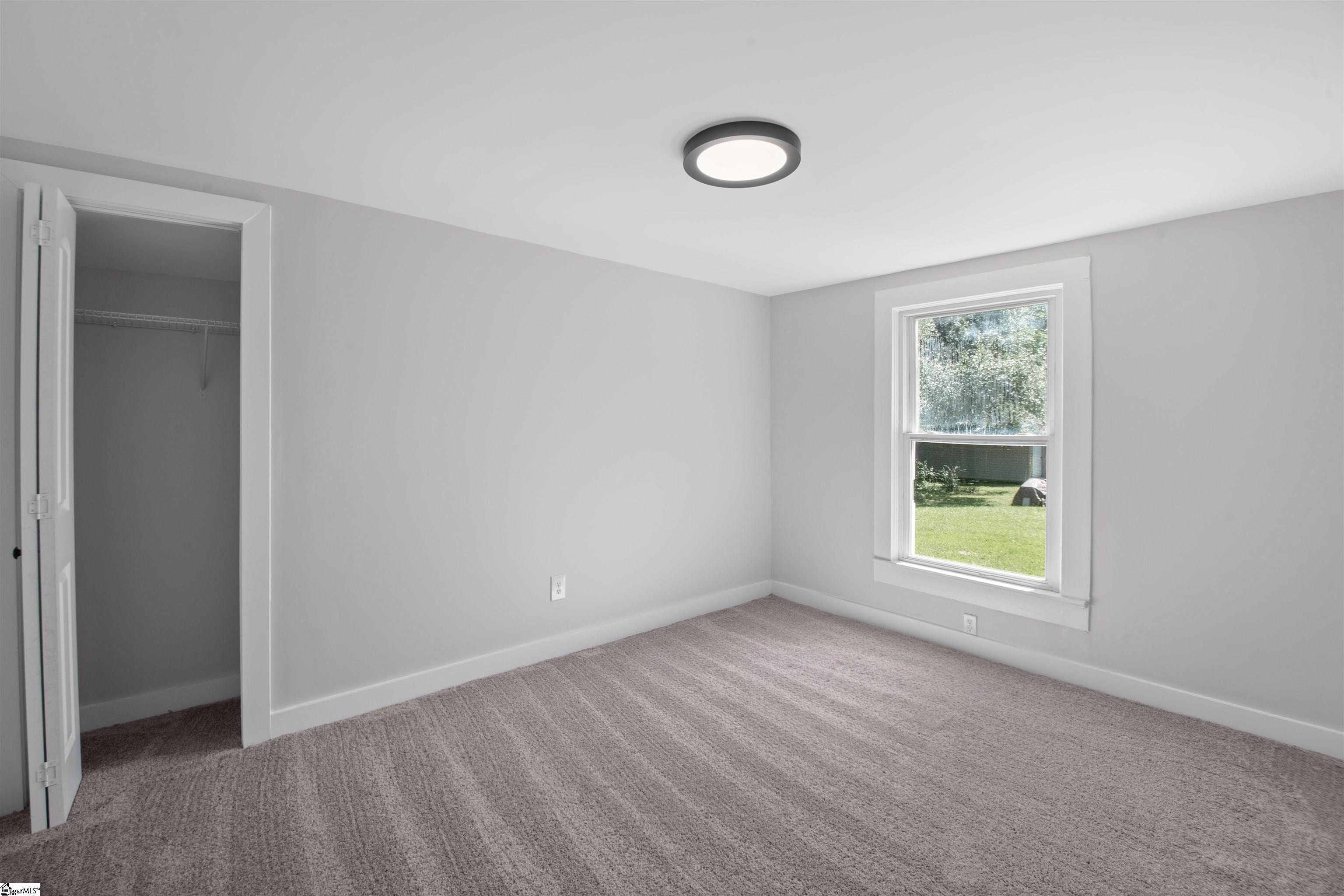 105 E Beattie Street Property Photo 22