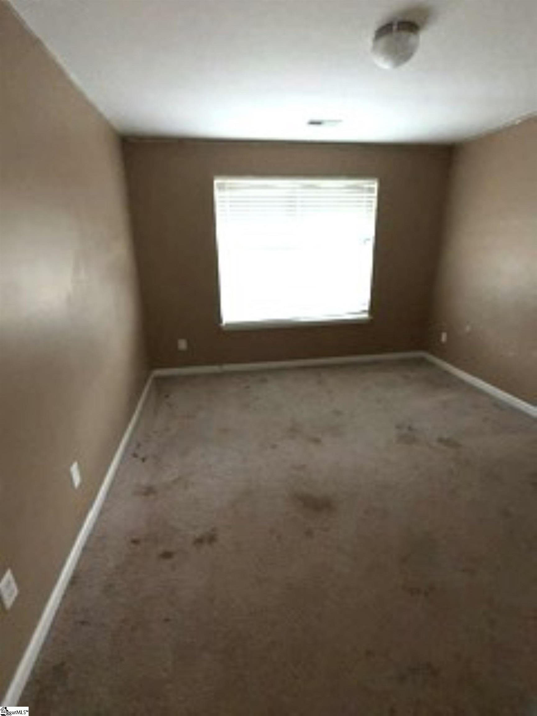 107 Ridgecrest Way Property Photo 9