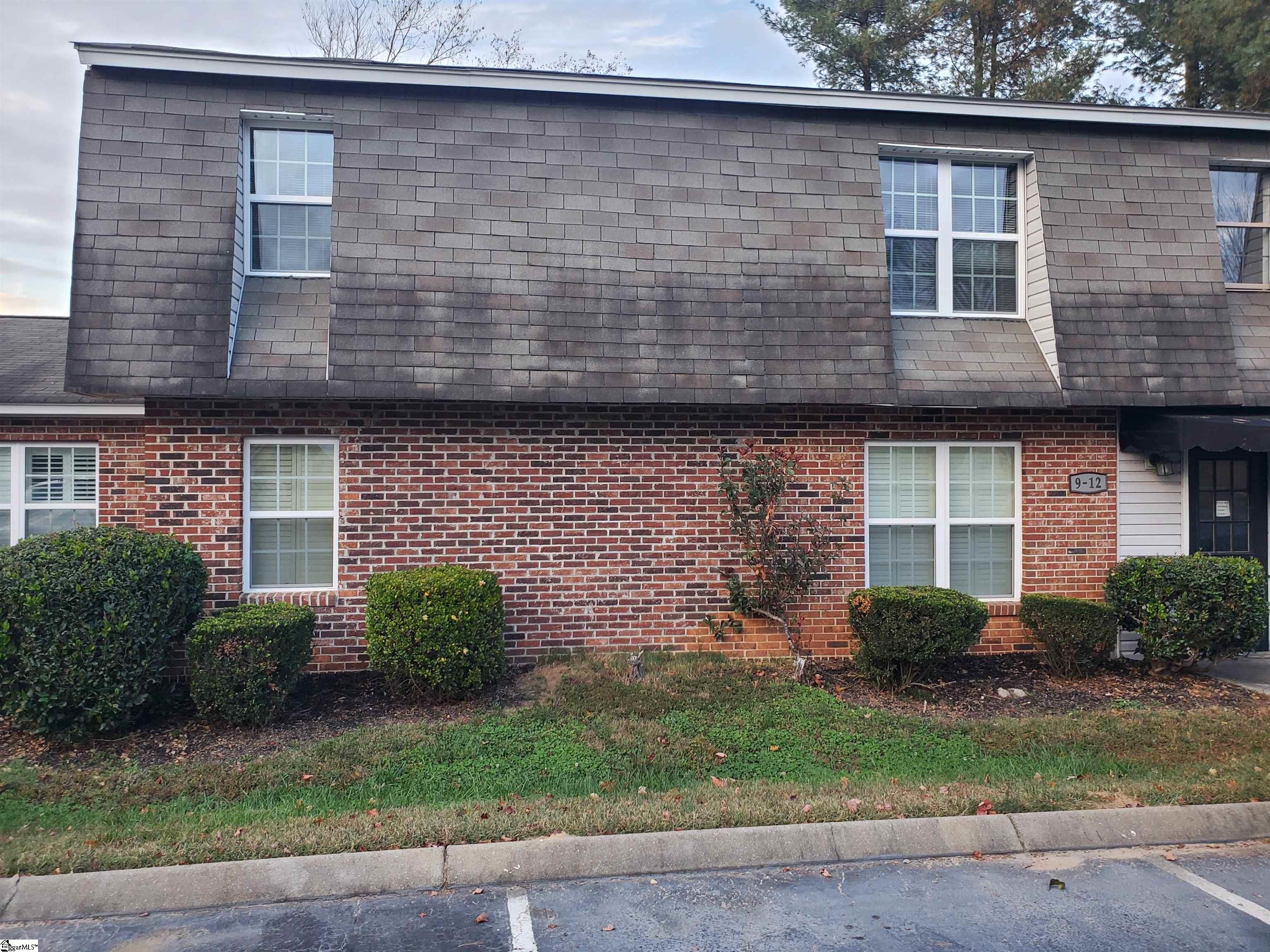 713 E Curtis Street Property Photo 15