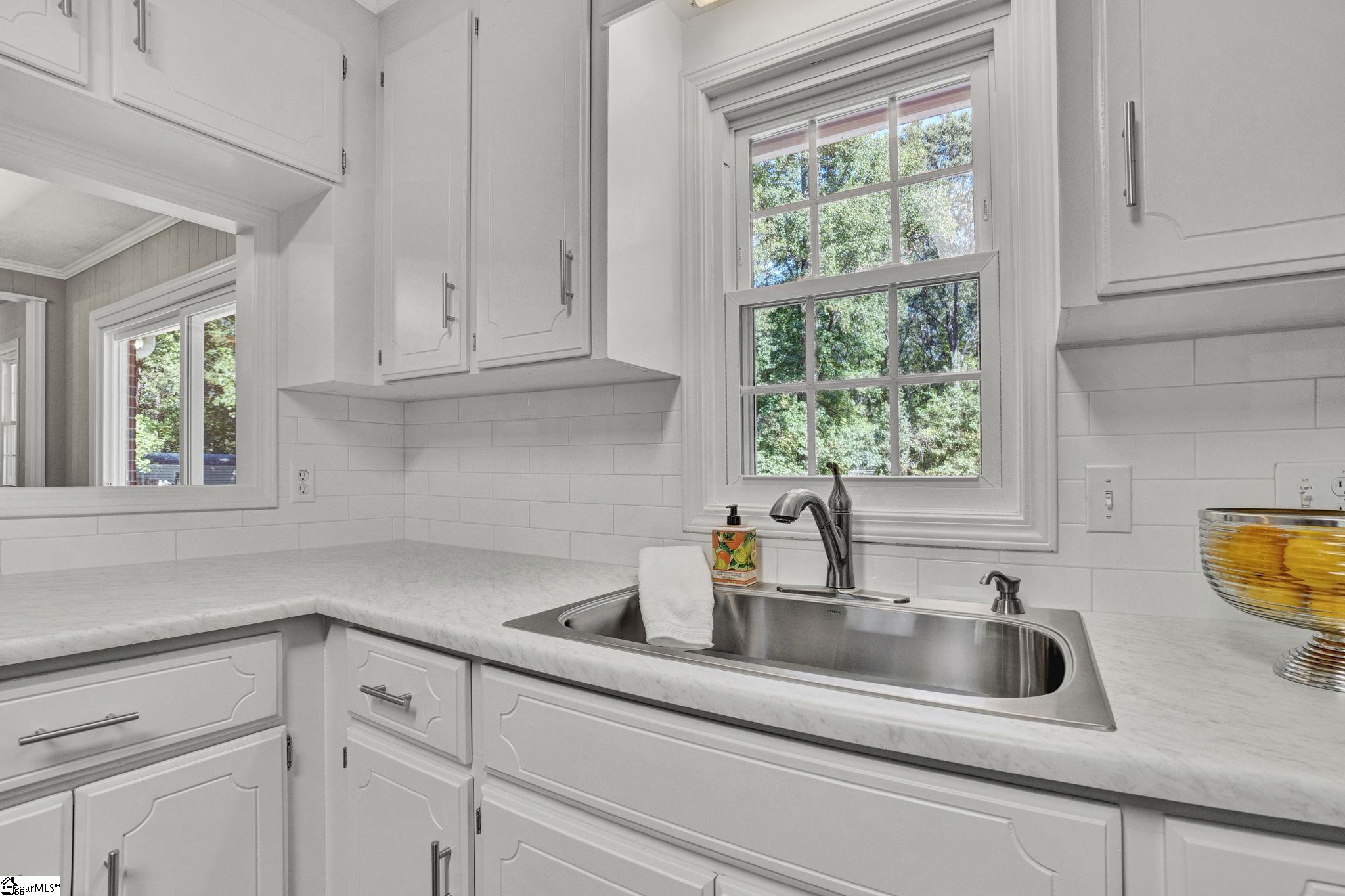 106 Forrest Drive Property Photo 13