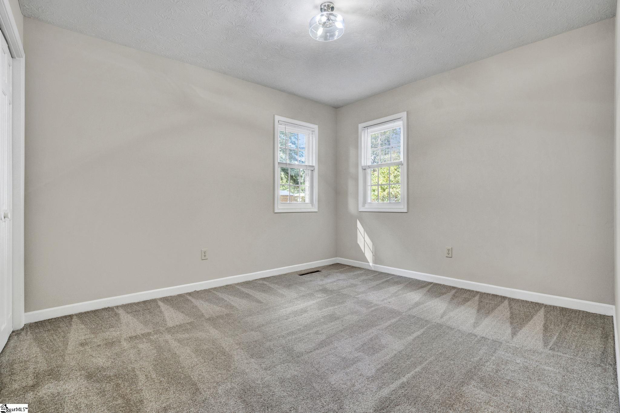 106 Forrest Drive Property Photo 22