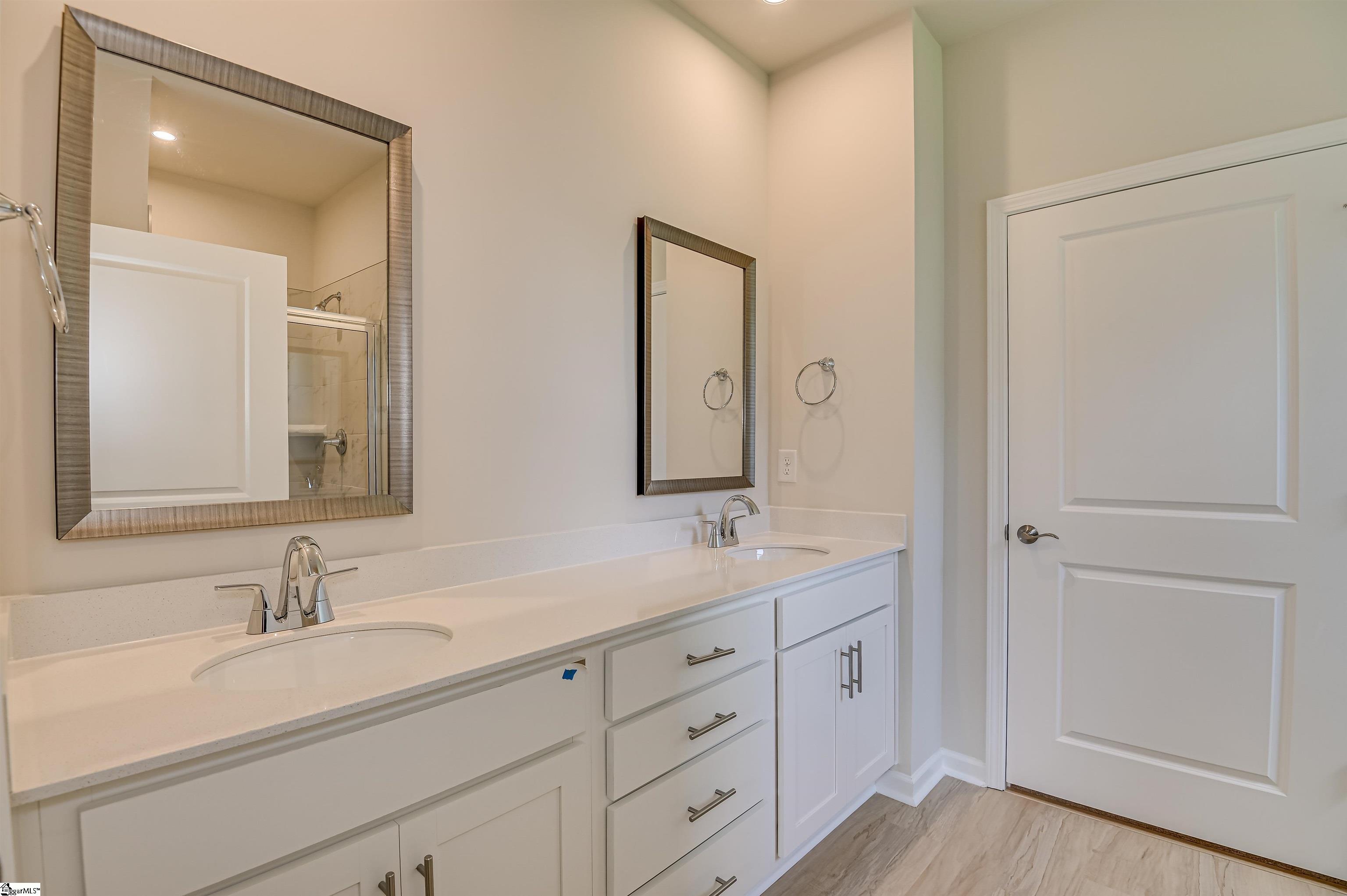 130 River Knoll Drive Property Photo 17