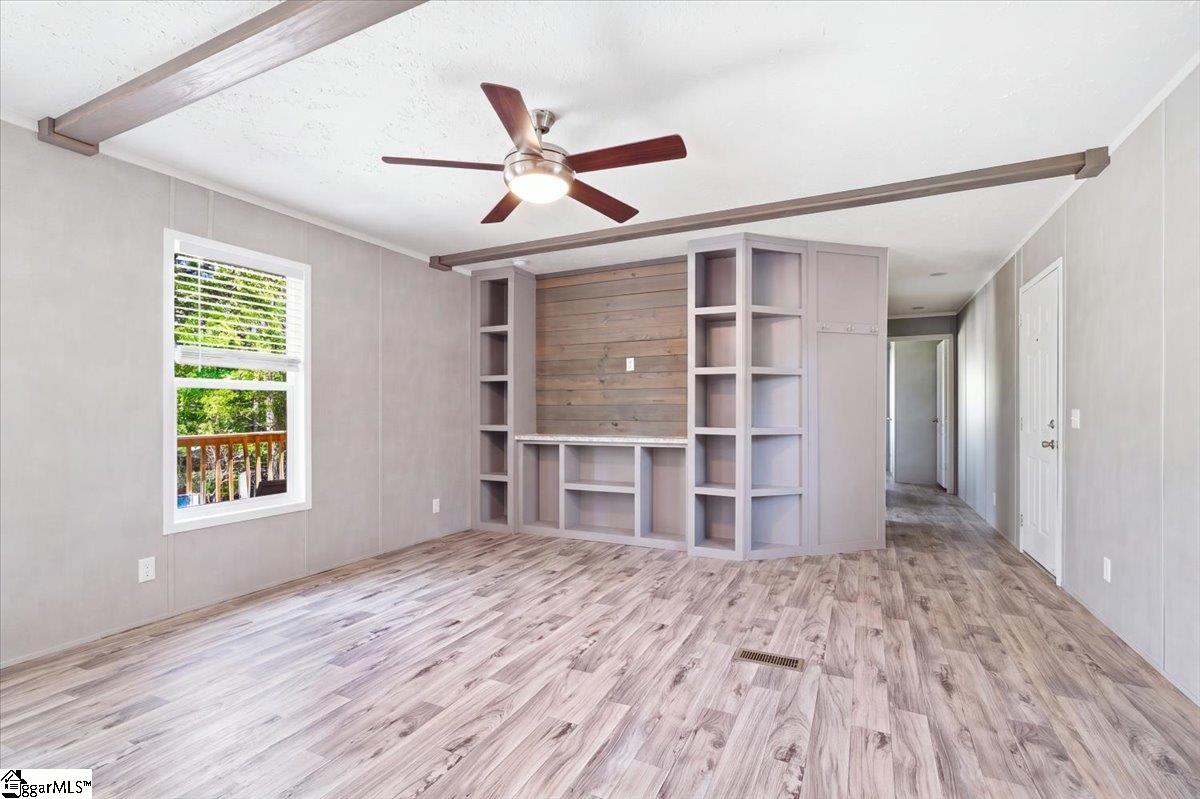 27 Widewater Court Property Photo 4