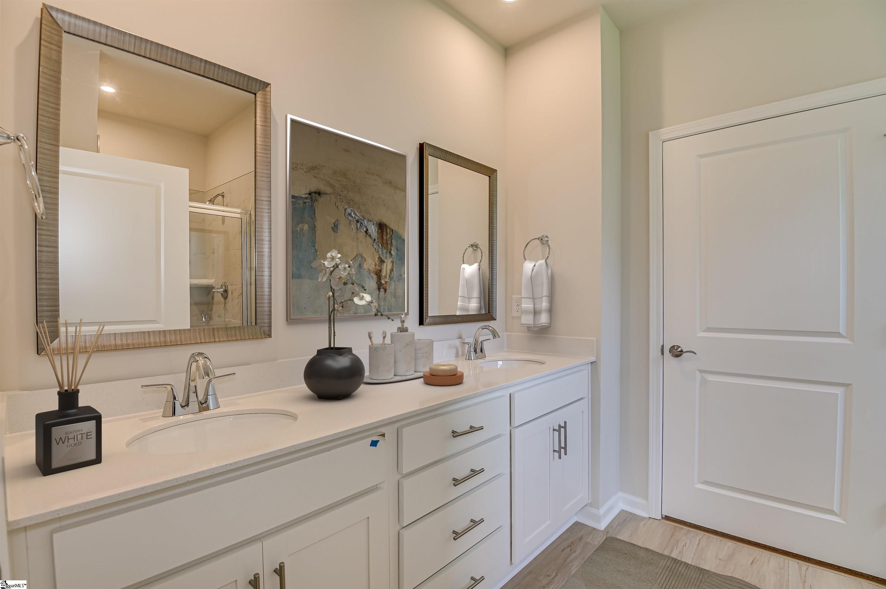 126 River Knoll Drive Property Photo 15